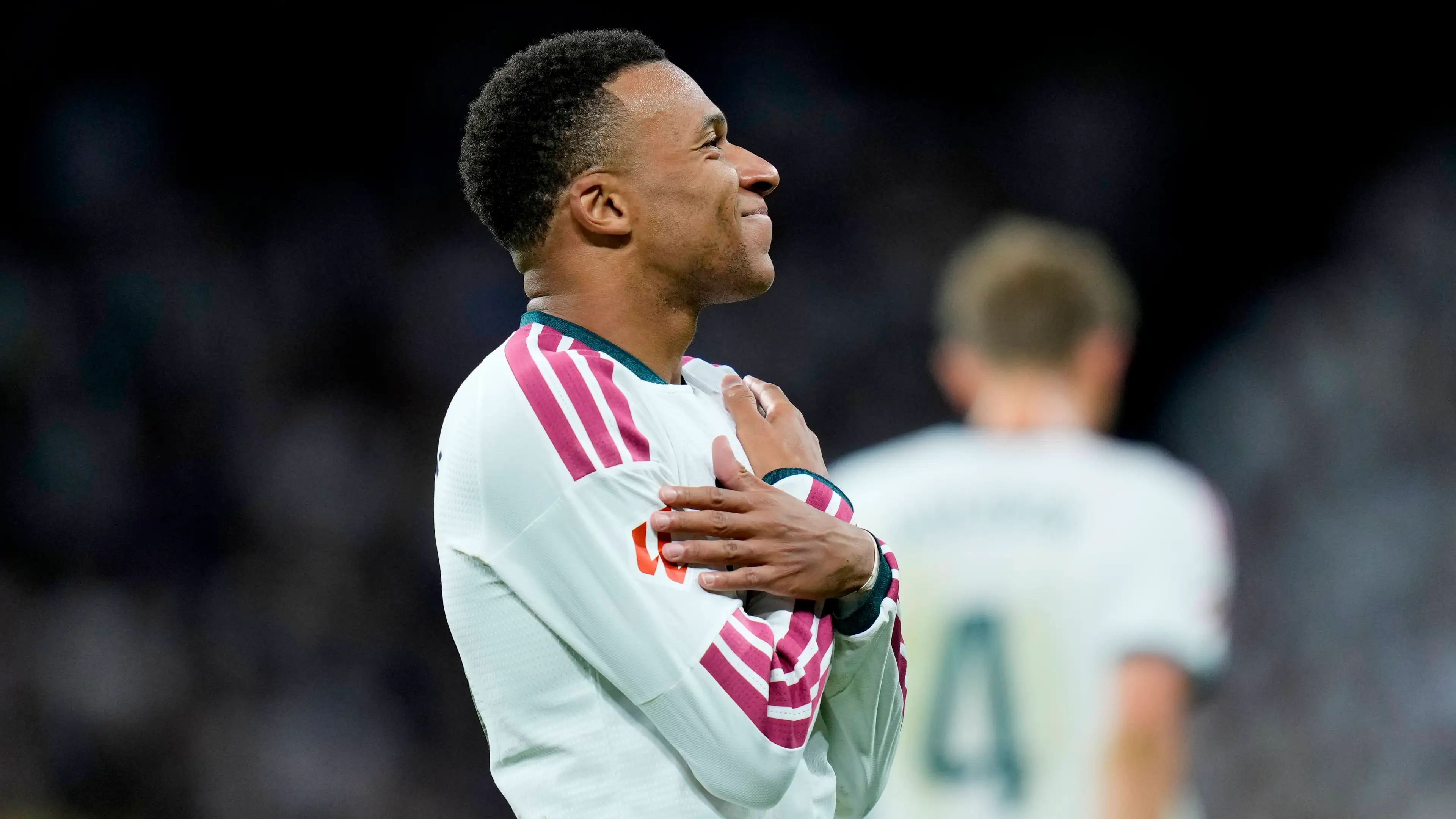 Kylian Mbappé dan Arda Güler Antar Real Madrid Taklukkan Sevilla Lewat Gol-Gol Kelas Dunia