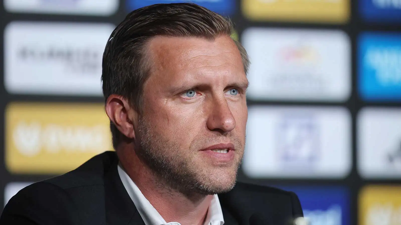 “Bom bau” dan “keegoisan”? Causa panas antara Markus Krösche dan Eintracht Frankfurt