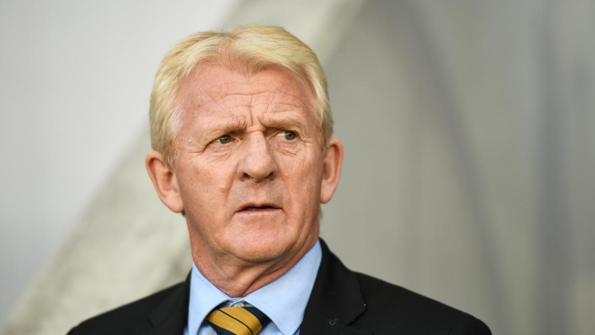 Manchester City Diprediksi Ungguli Manchester United, Strachan Soroti Bek Brentford