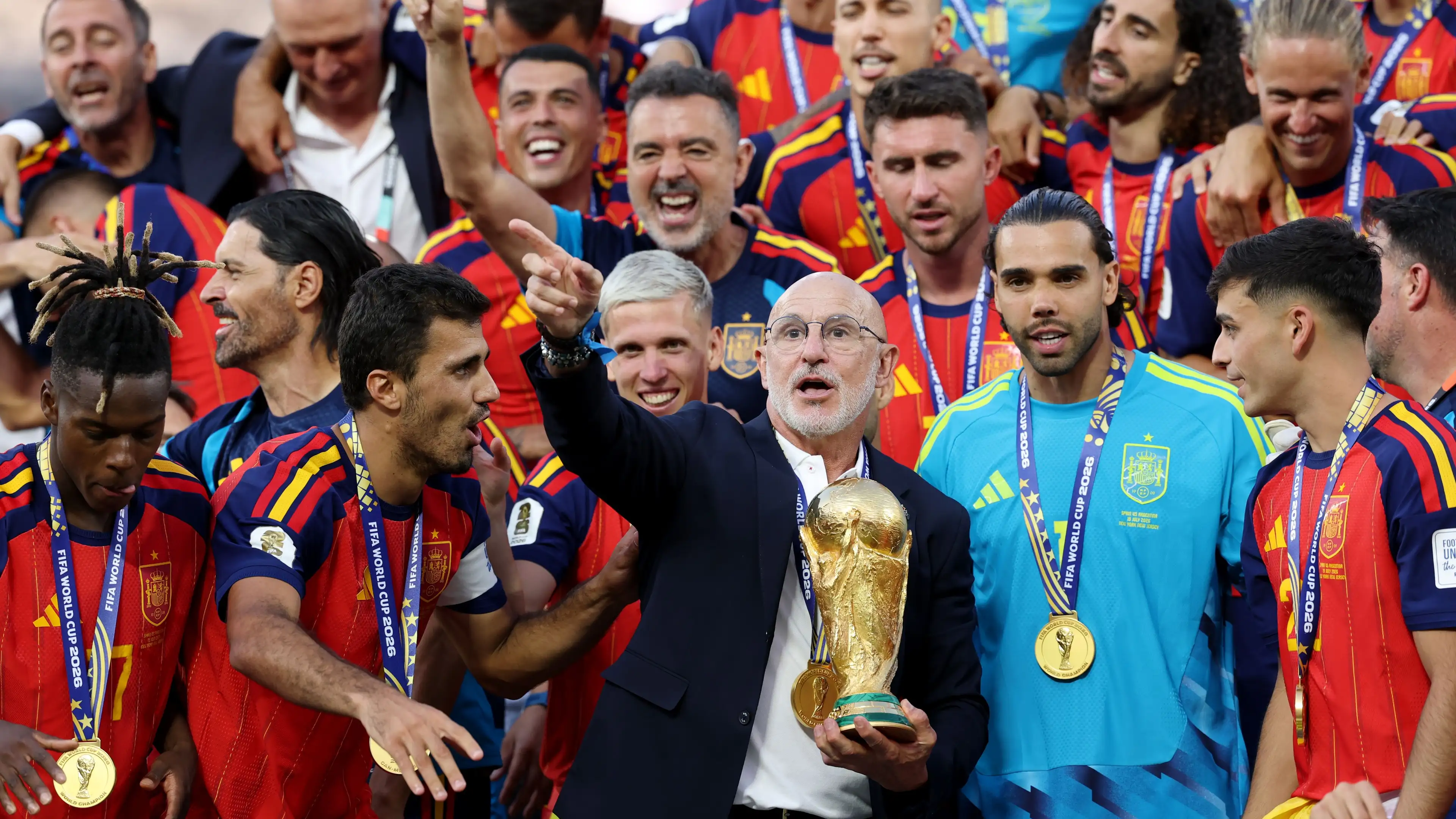 Resmi: Spanyol Beri Hadiah Kontrak Bersejarah untuk Luis de la Fuente