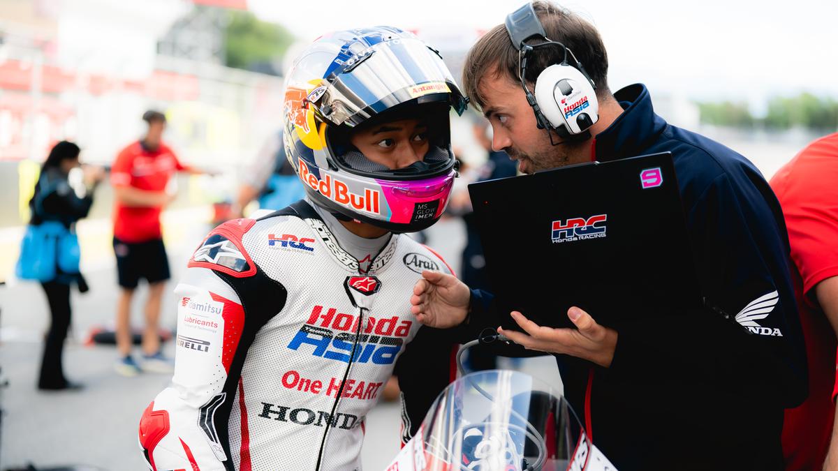Hasil Moto3 Inggris 2026: Veda Ega Pratama Catat Hasil Menjanjikan di FP1