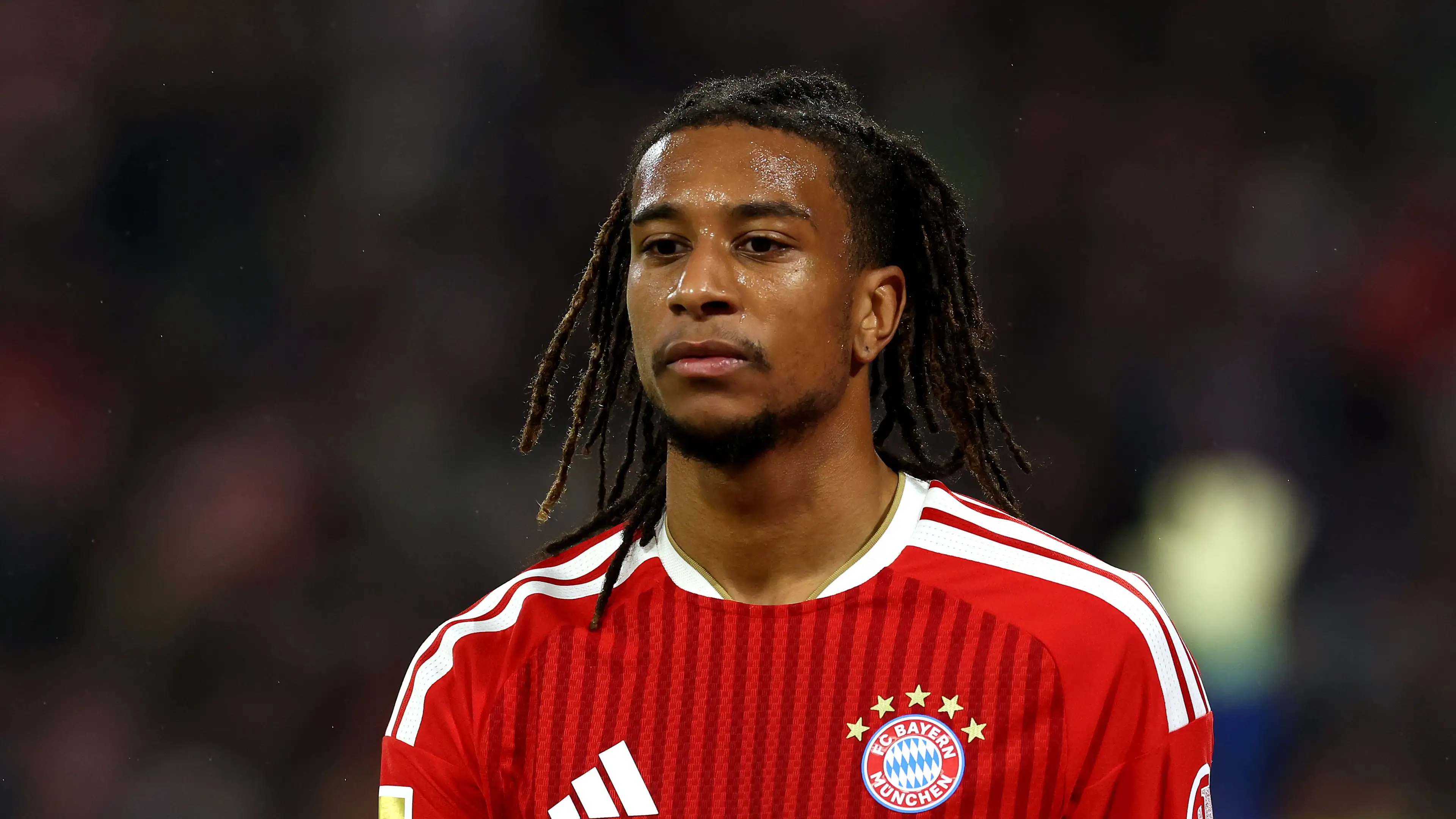 "Dan kamu bahkan masih bisa menghemat 10 juta euro!": Legenda memaparkan hitung-hitungan agar Bayern Munich bisa membuat Michael Olise senang dan langsung memperpanjang kontraknya