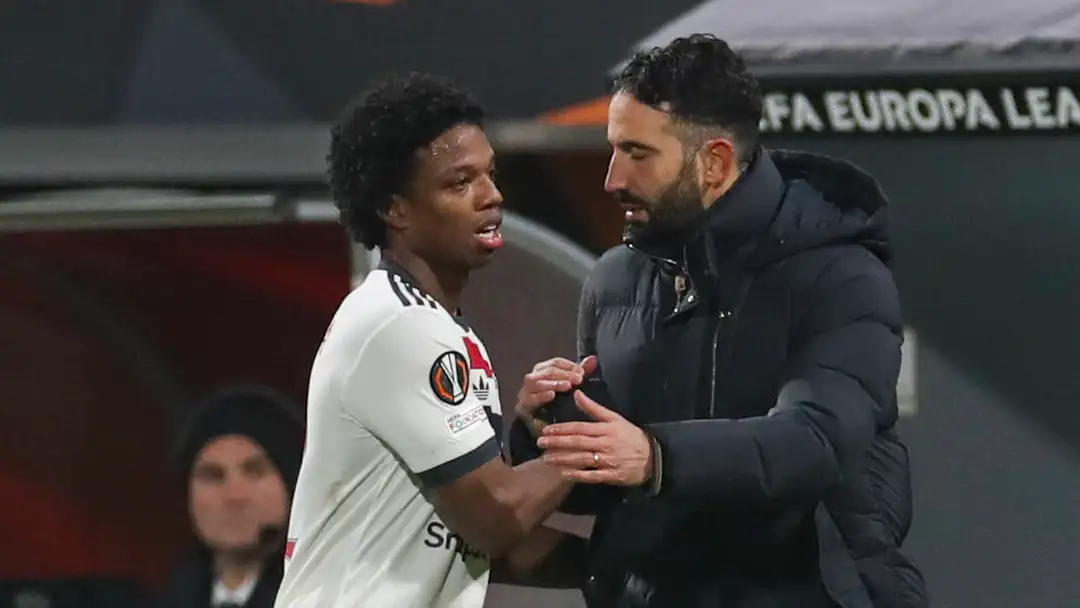 Tyrell Malacia kecam perlakuan Ruben Amorim terhadap skuad buangan saat pemain tersisih Manchester United itu ungkap kenyataan pahit di balik kepergiannya dari Old Trafford