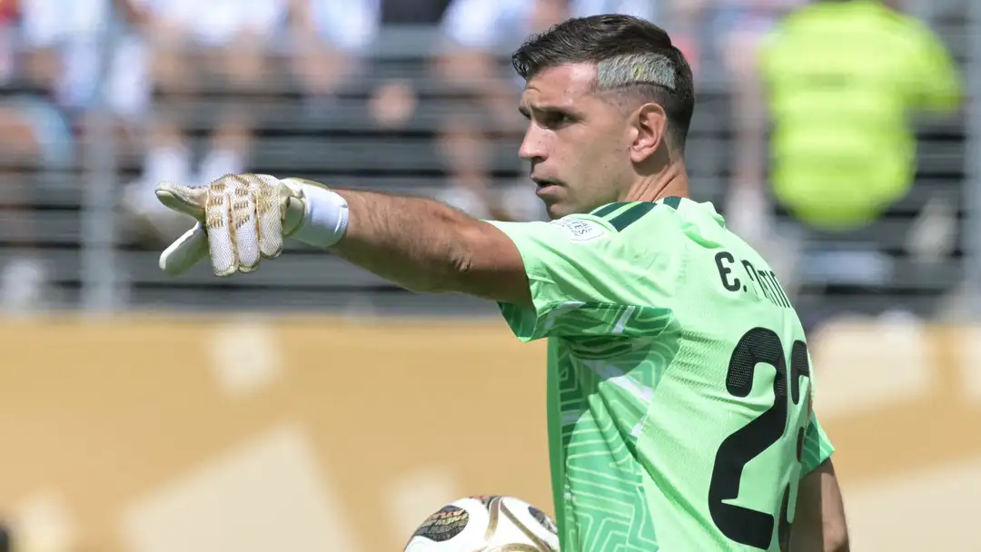 “Kami akan menang sekarang!” Bintang Chelsea Emiliano Martinez membuat klaim berani soal kekalahan dari Spanyol di final Piala Dunia