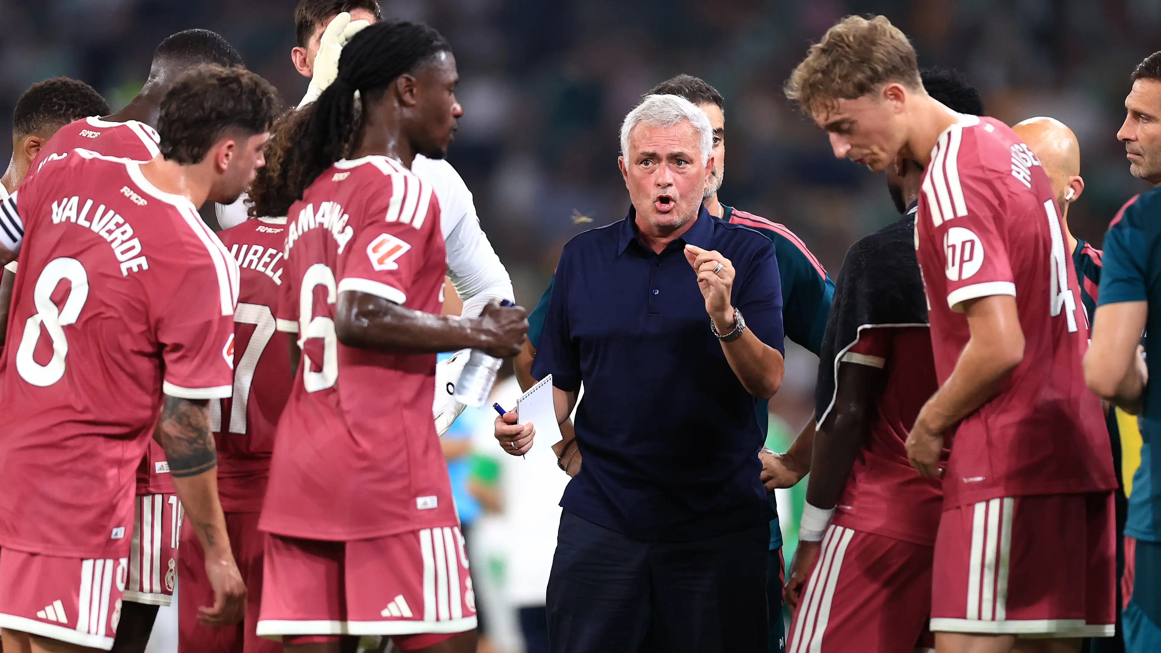 "Sang Gajah" tantang Mourinho setelah 4 laga: apakah pelatih punya keputusan di Real Madrid?