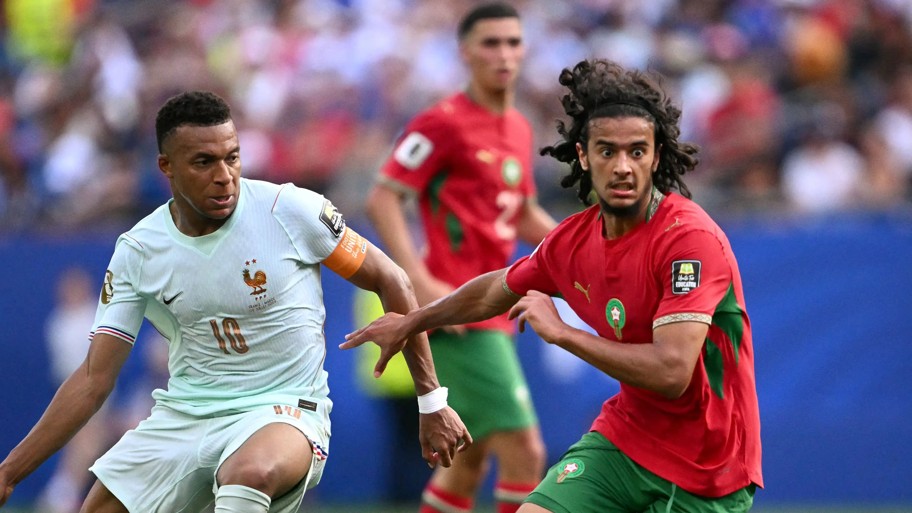 Transfer Rodri menempatkan Bouaddi di ambang Manchester City