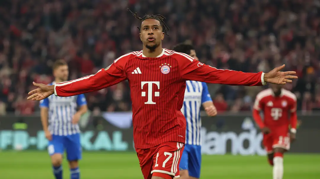 Petinggi Bayern Munich membuat klaim BESAR soal peluang Michael Olise meraih Ballon d'Or