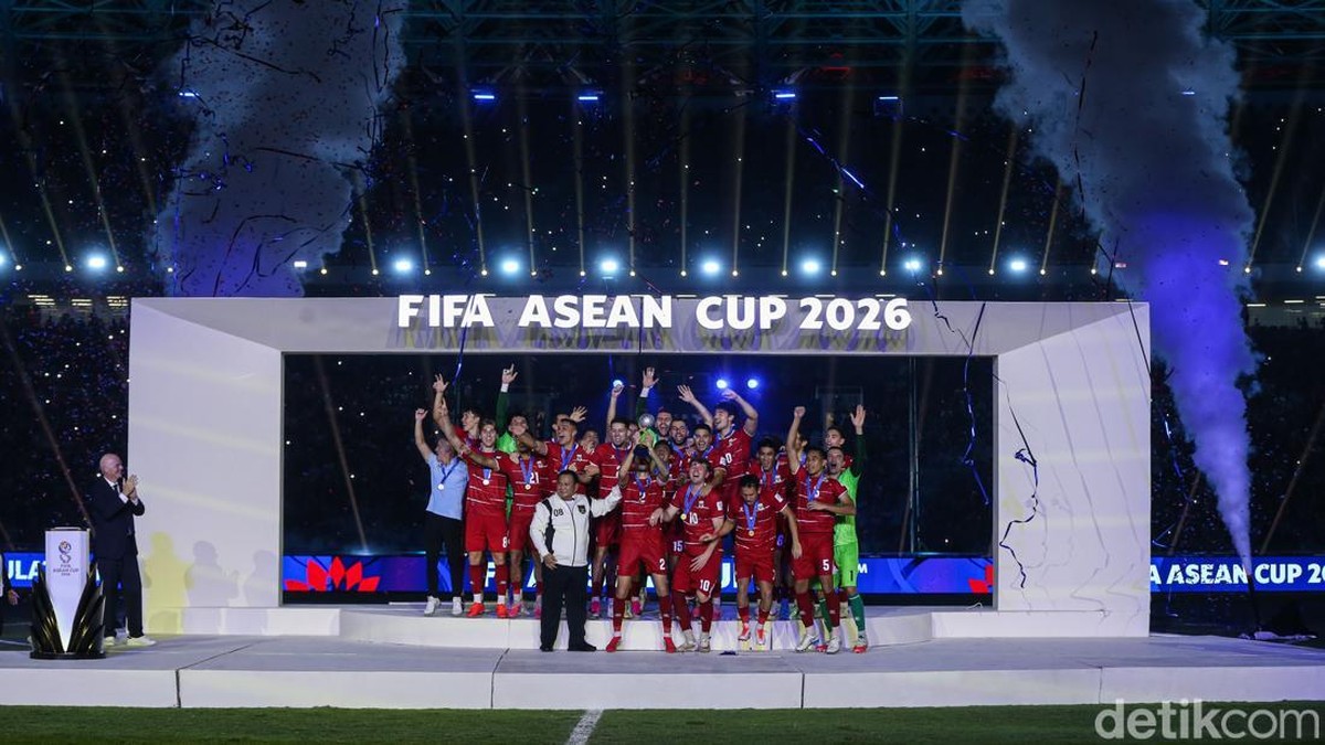 Juara FIFA ASEAN CUP: Hadiah Manis untuk Suporter Indonesia