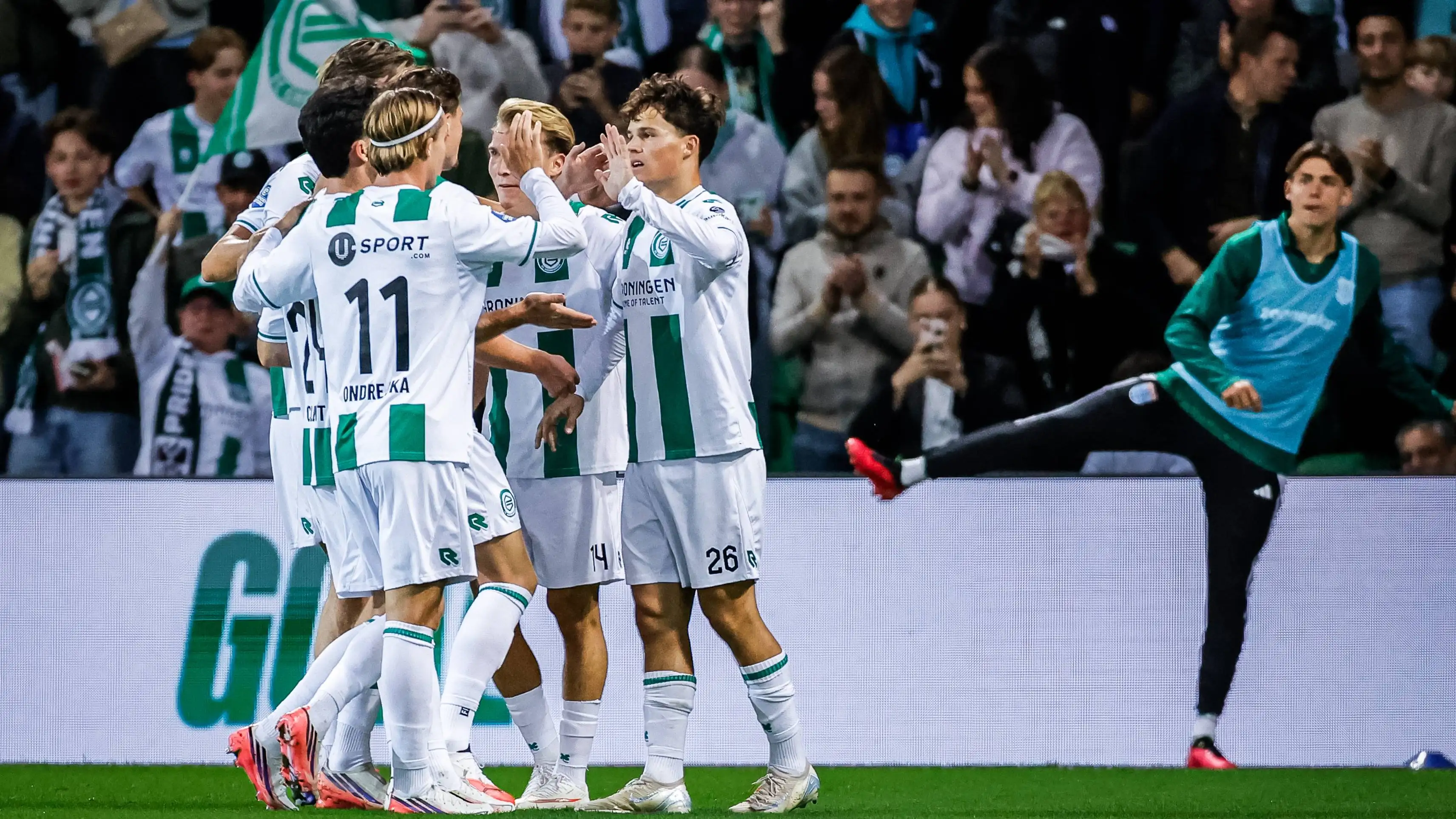 PEC Zwolle kembali menelan kekalahan telak di Groningen sepekan setelah dibantai Feyenoord