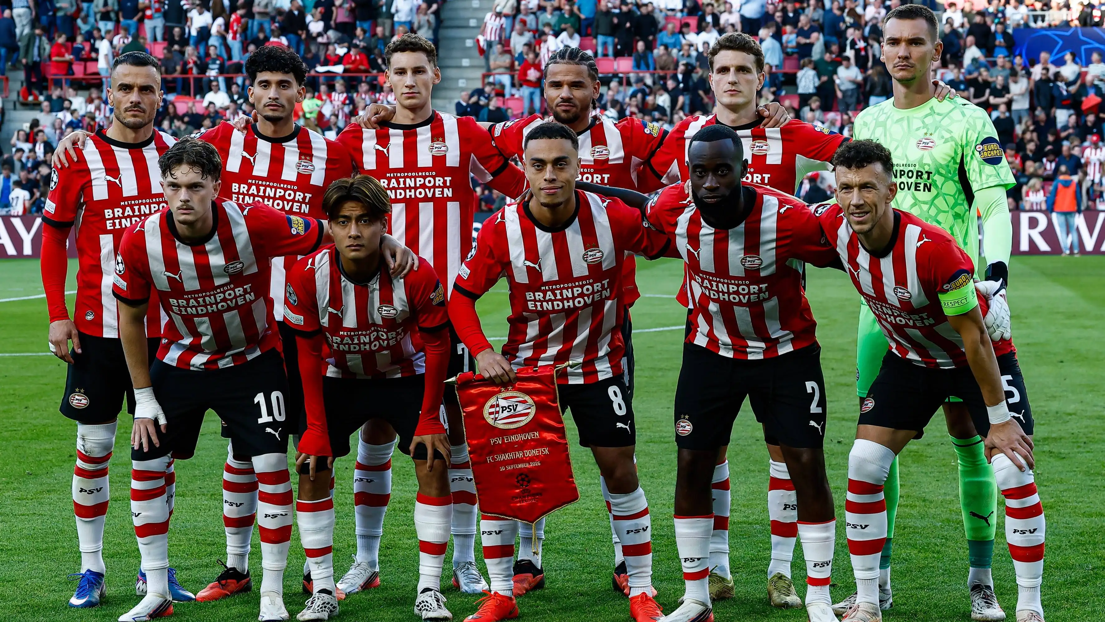 Mengapa PSV mengenakan jersey khusus saat menghadapi sc Heerenveen