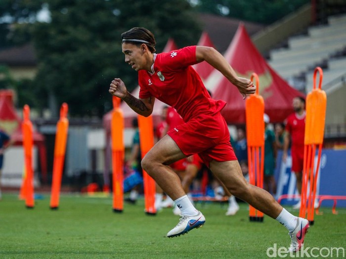 Timnas Indonesia Gaspol Latihan di PTIK Jelang Hadapi Singapura