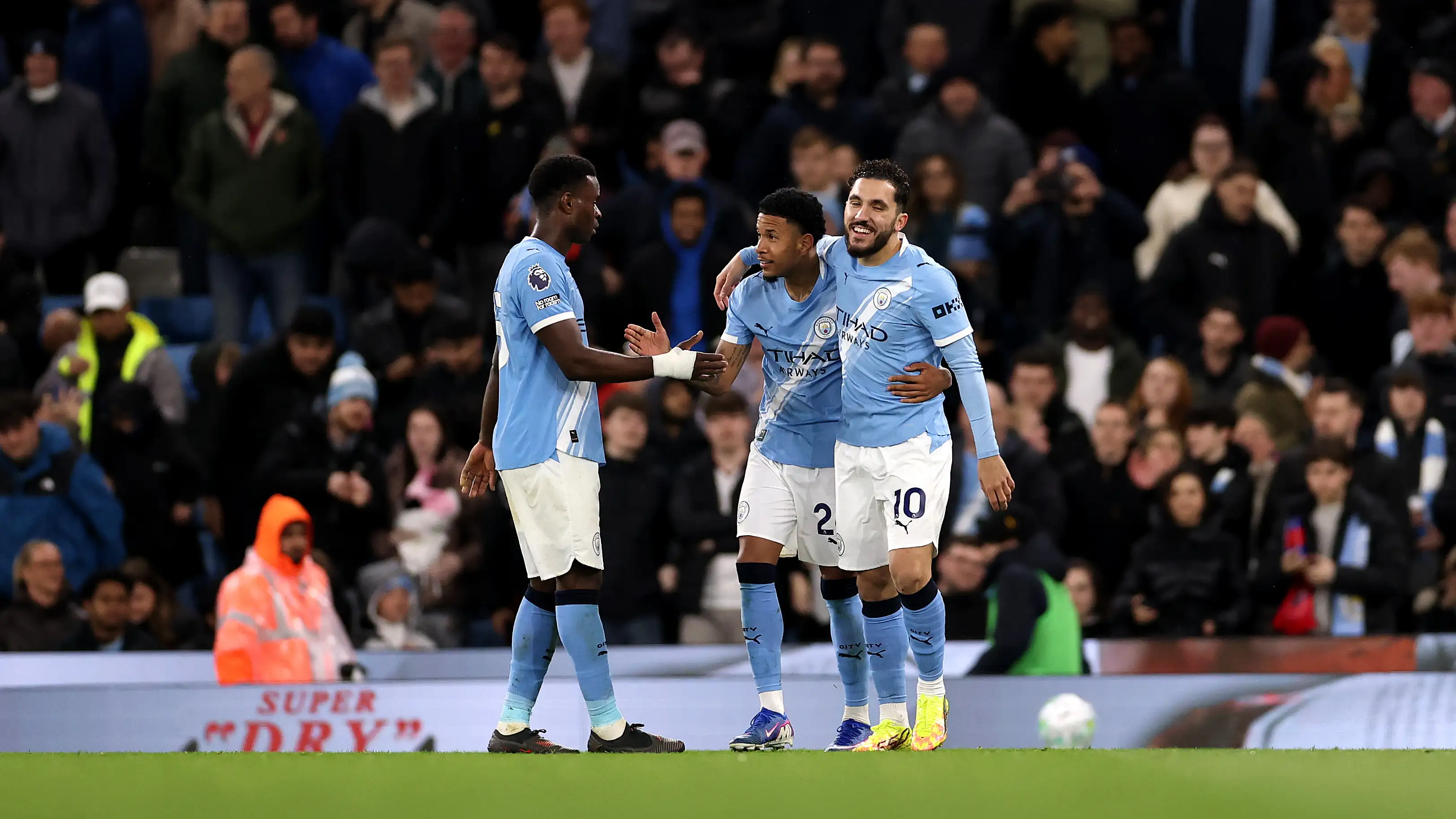 Tottenham Rampungkan Transfer Bersejarah dengan Manchester City
