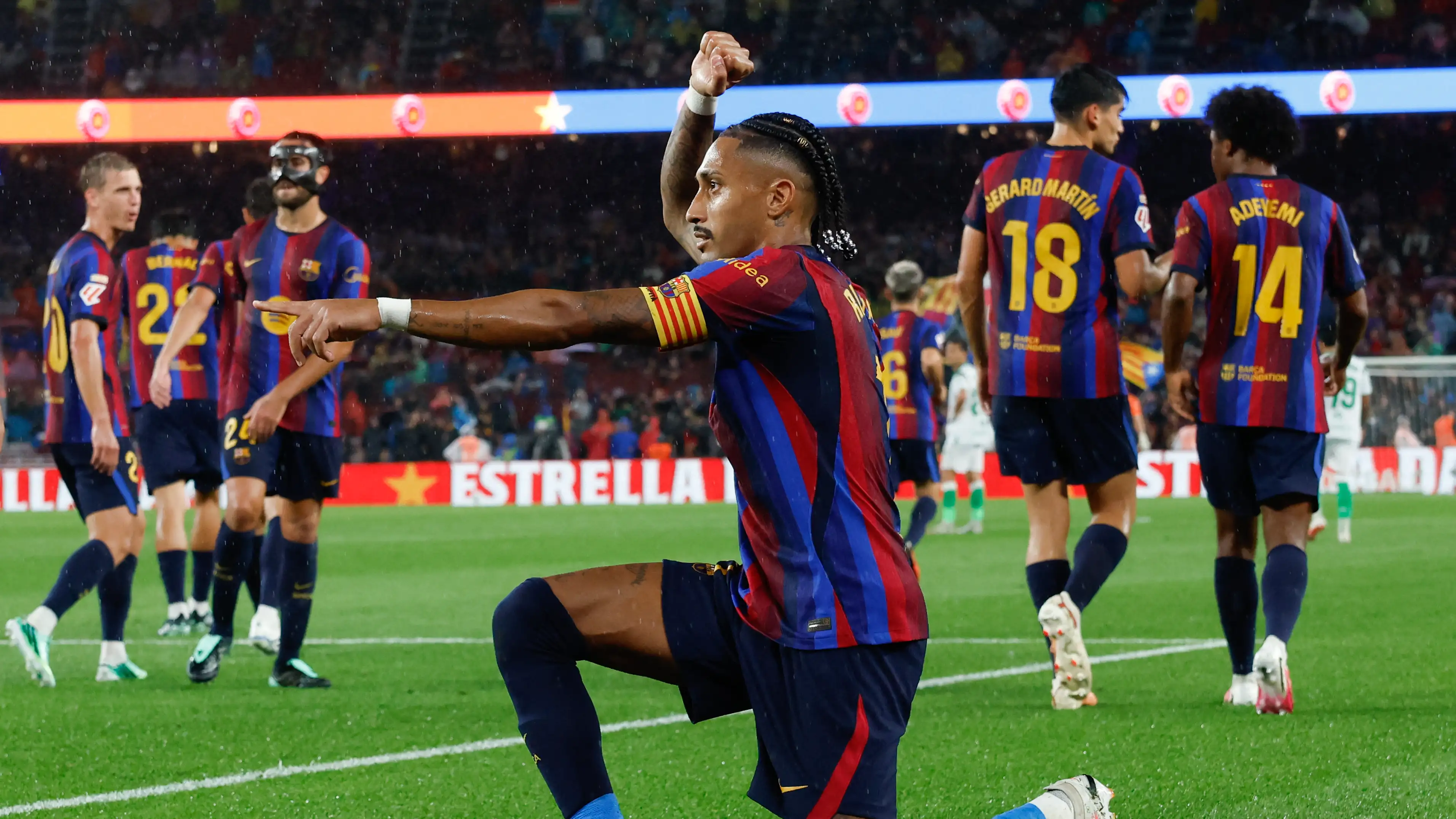 Barcelona yang menggila mencetak tujuh gol dan masih sempurna di LaLiga