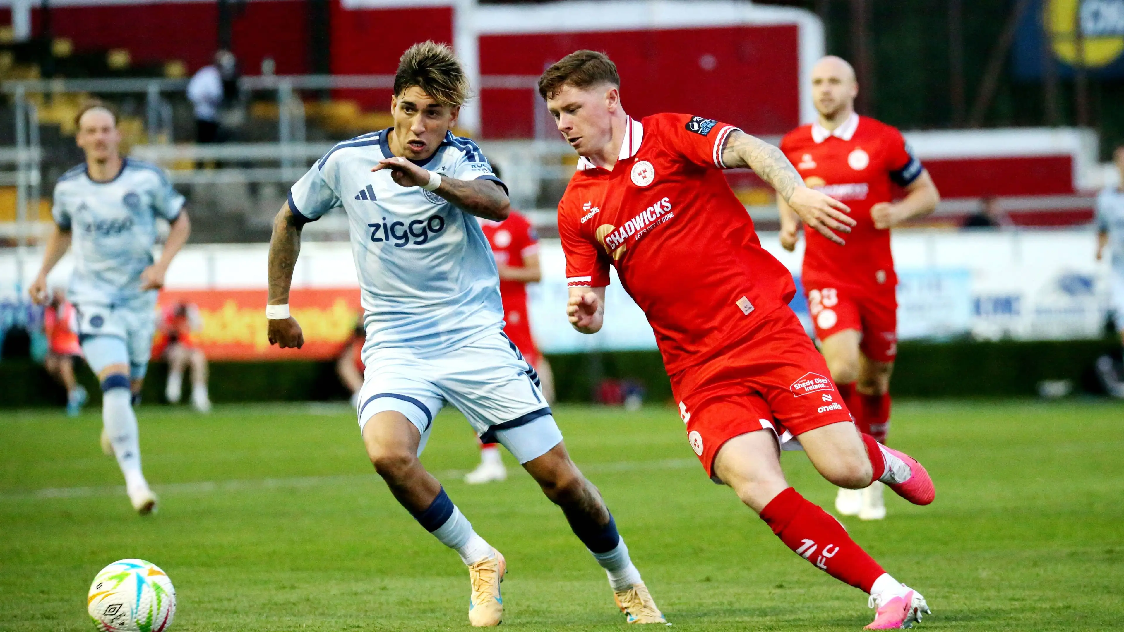 Ajax yang tampil lemah lolos ke play-off Liga Konferensi meski menampilkan performa yang memalukan