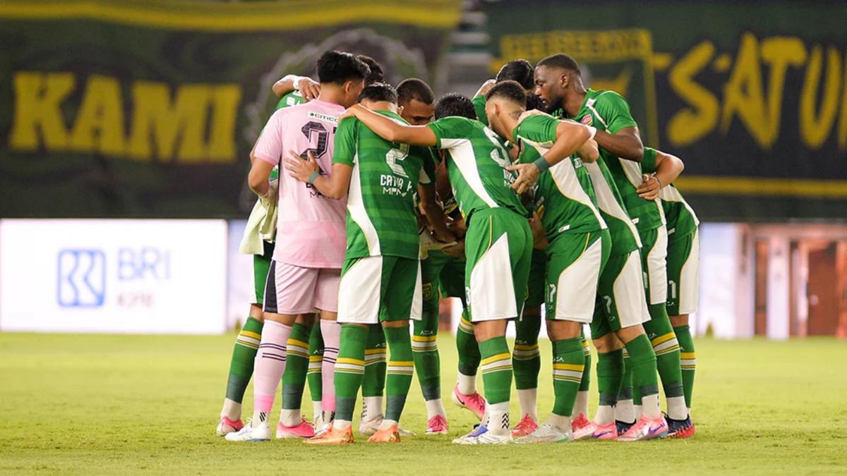 BRI Super League: Brace Miguel Pereira Selamatkan Persebaya di Pengujung Laga Kontra PSS