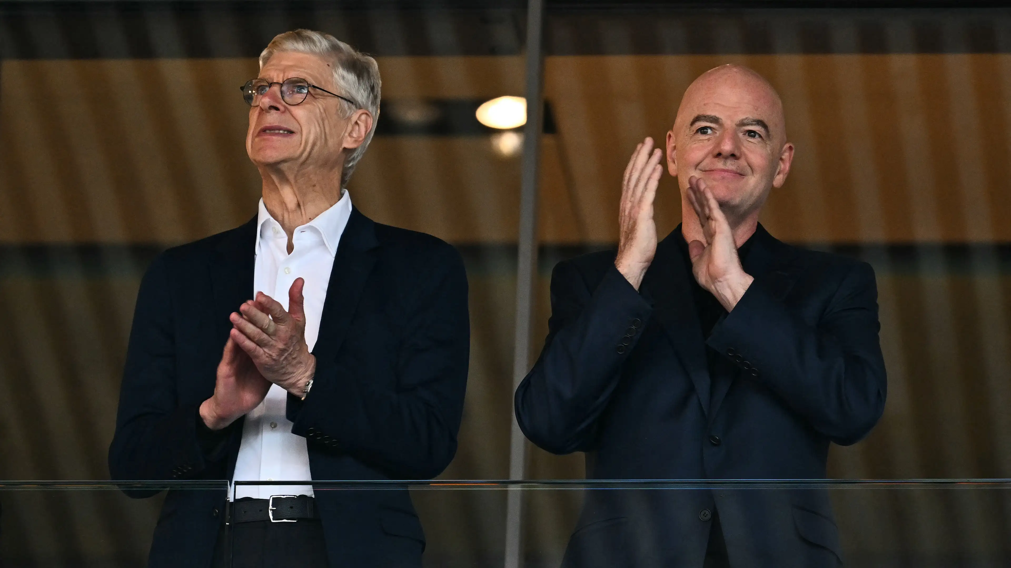 Pemilihan presiden FIFA: Mampukah Wenger menghadang Infantino?