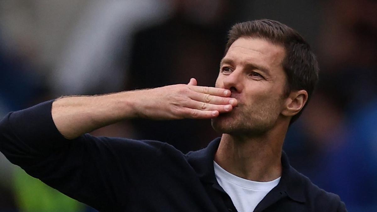 Xabi Alonso Puji Mentalitas Chelsea saat Comeback Dramatis Lawan Leeds
