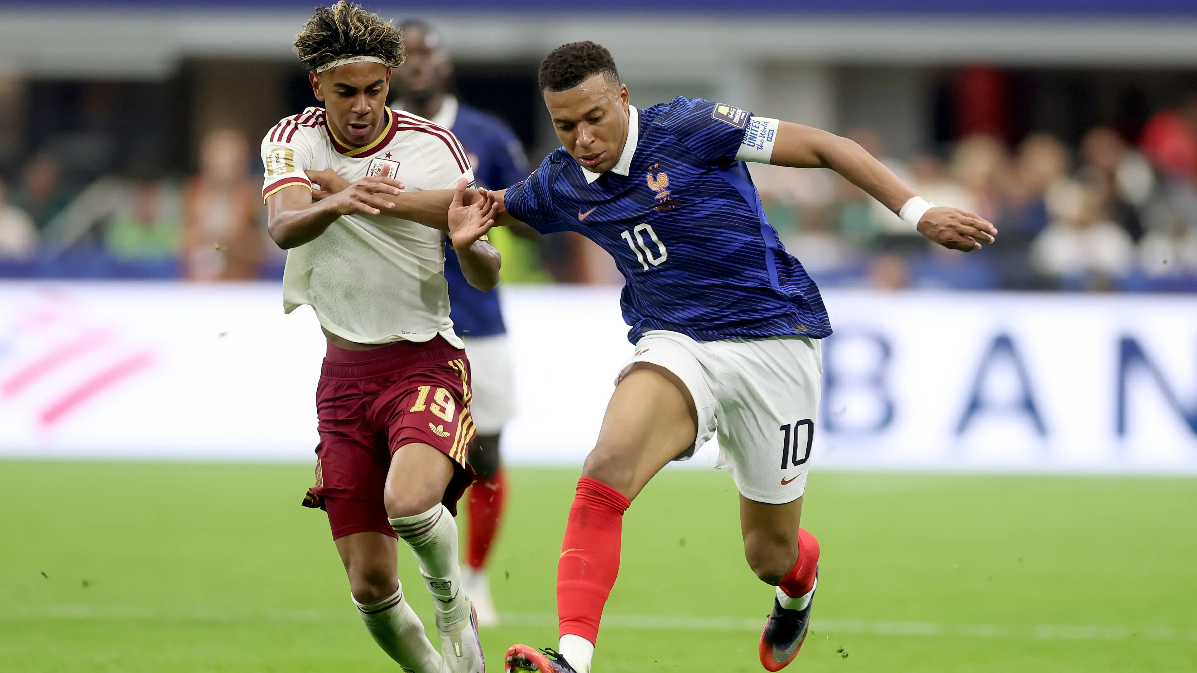 Bukan Yamal ataupun Mbappe: Lothar Matthaus pilih kandidatnya untuk Ballon d'Or