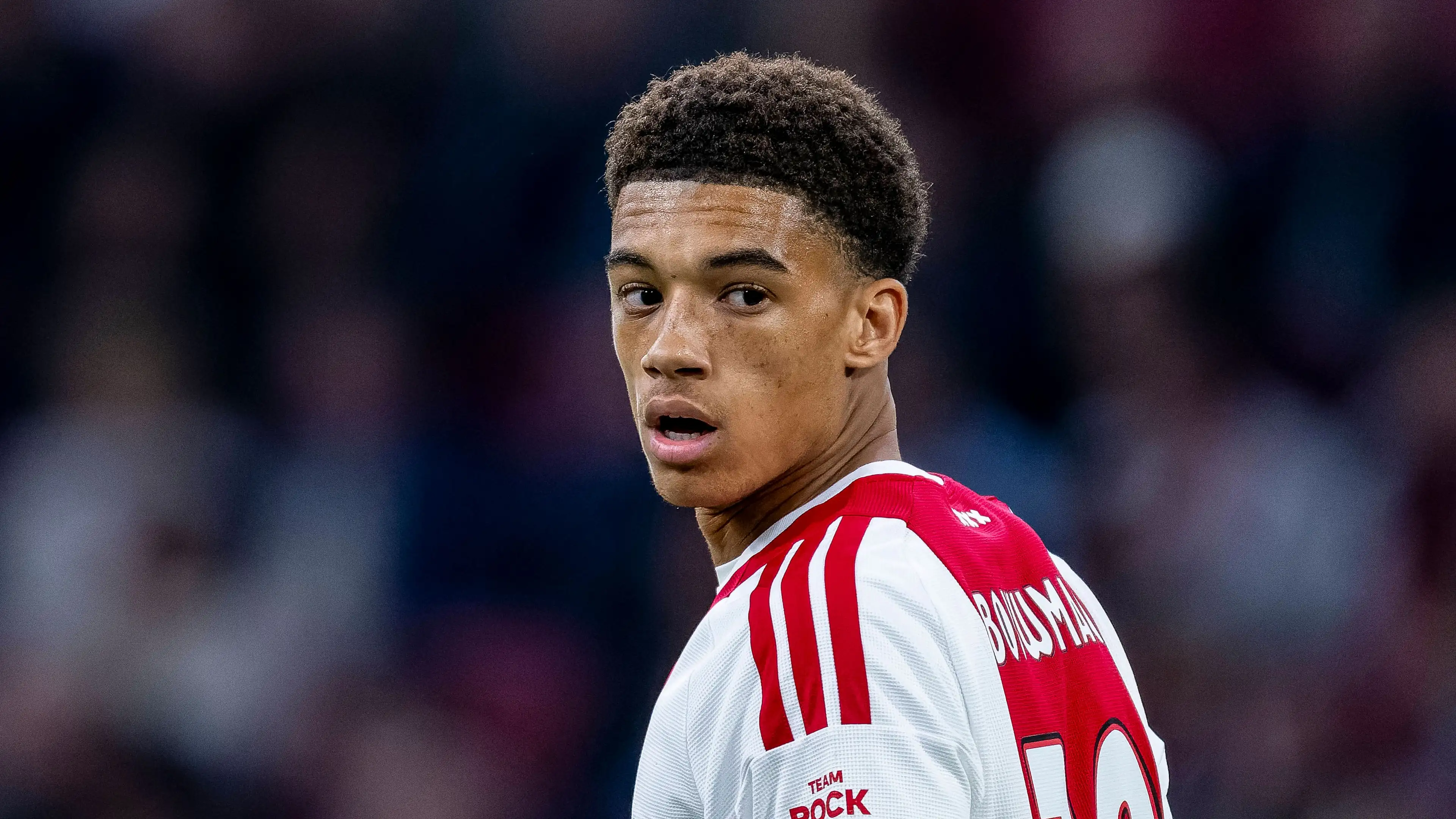 Bouwman untuk pertama kalinya angkat bicara soal insiden dengan Van Bommel saat Ajax - PSV