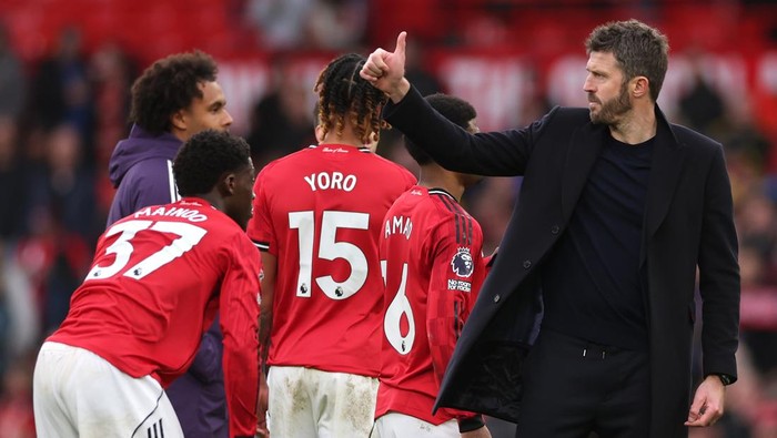 Carrick: MU di Jalur Tepat untuk Memperkuat Skuad