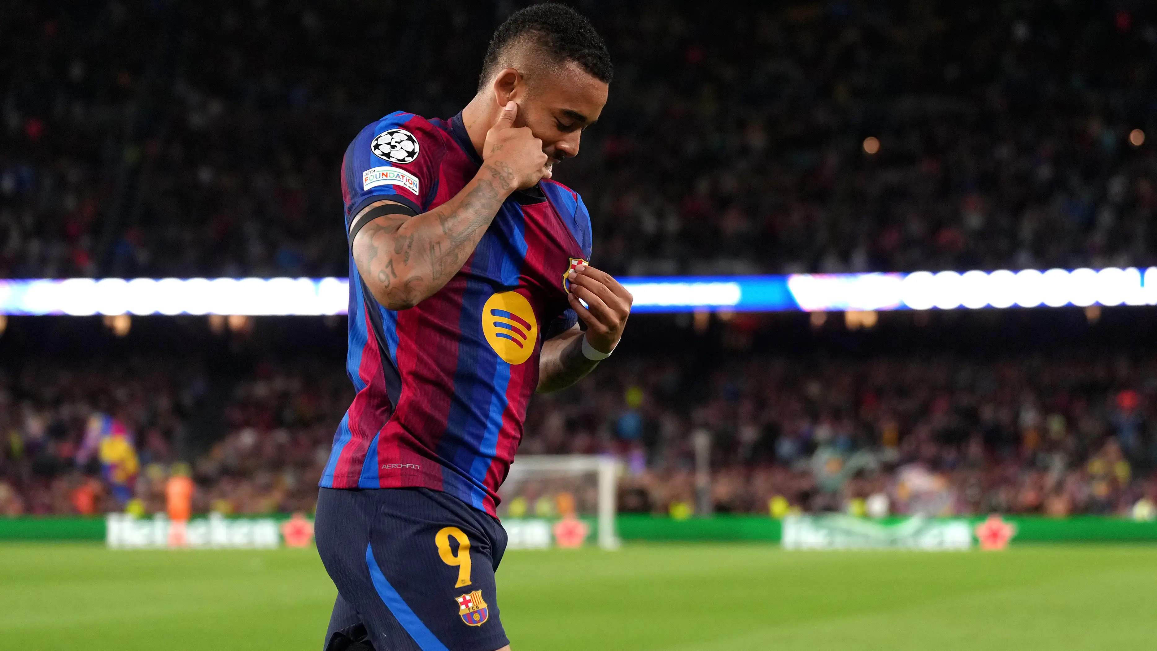 Hanya dalam 15 hari, Jesus langsung merasakan dampak Barcelona
