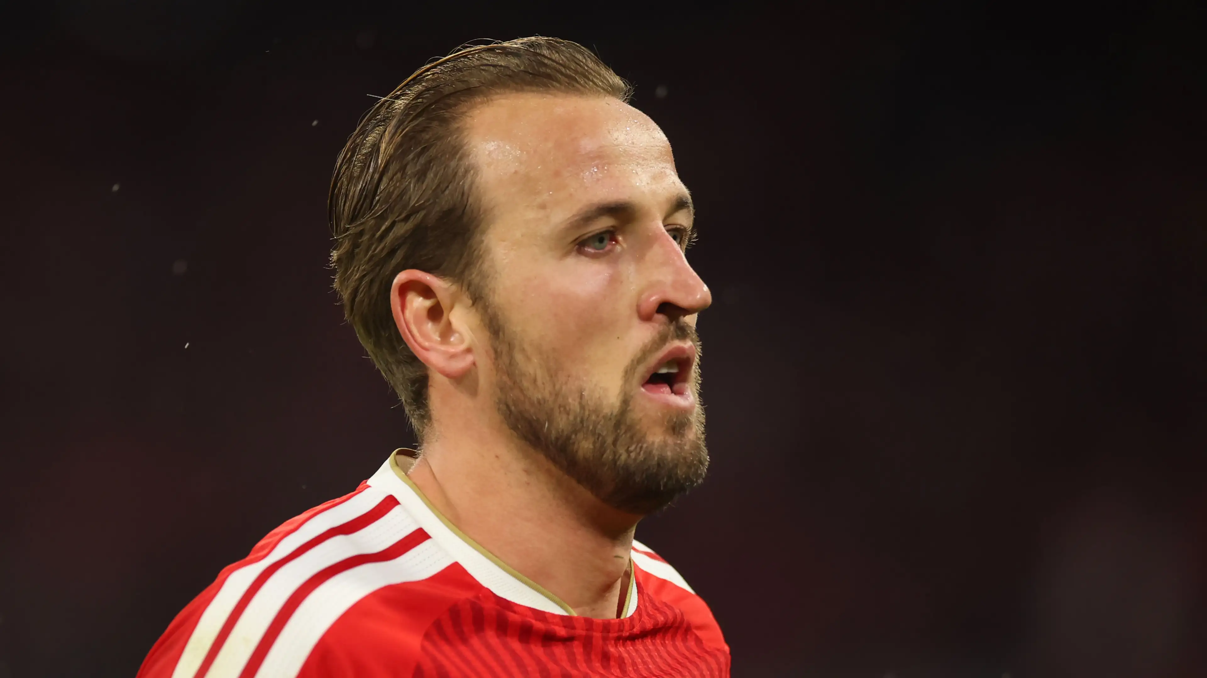 "Kane melakukan semua hal yang sebenarnya bukan tugasnya": Mantan pesepakbola profesional menilai Bayern Munich bakal menghadapi masalah di Liga Champions