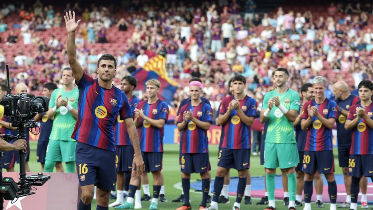 Menanti Debut Rodri di Barcelona