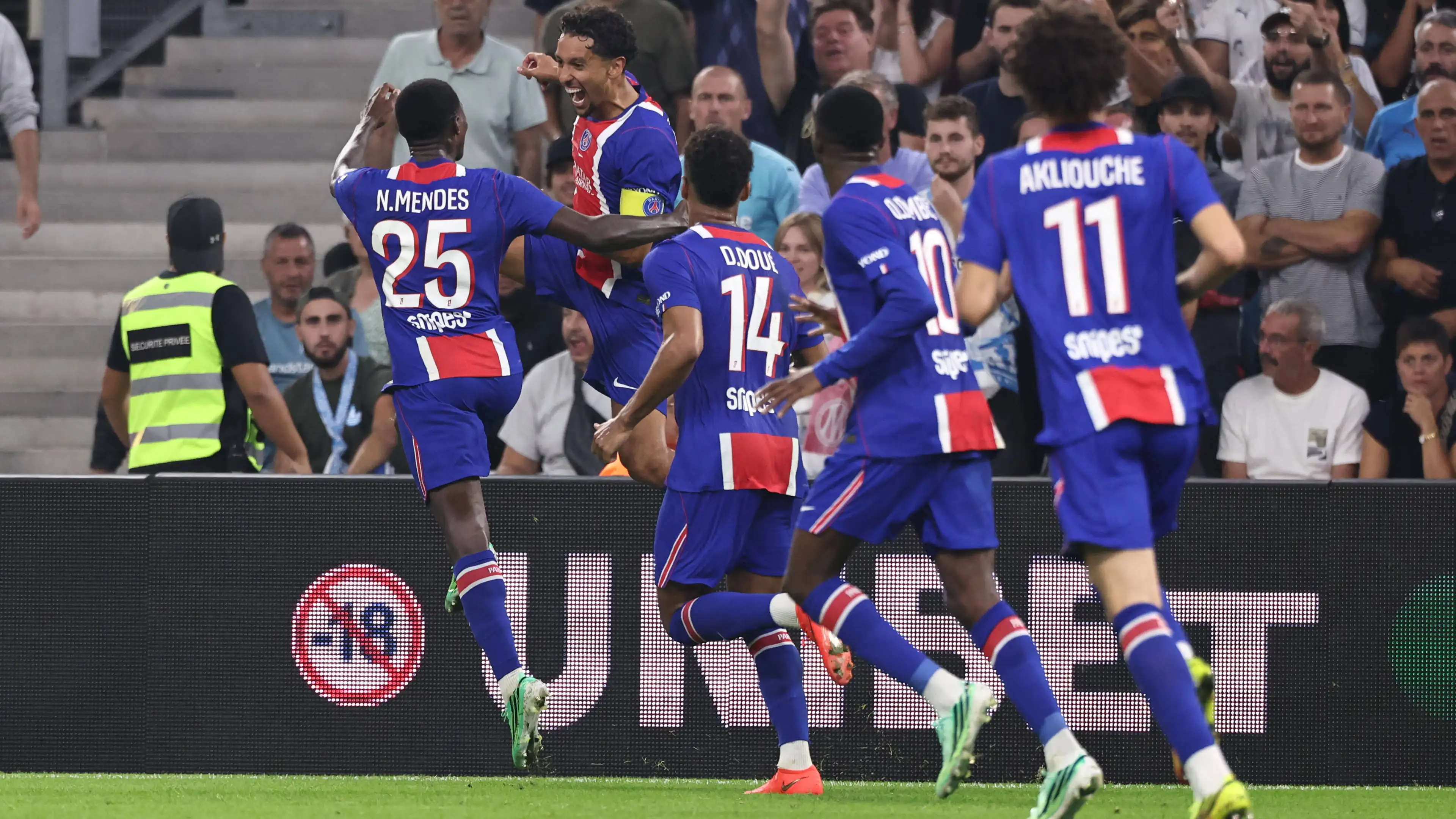 Paris Saint-Germain merilis pernyataan resmi terkait cedera bintangnya