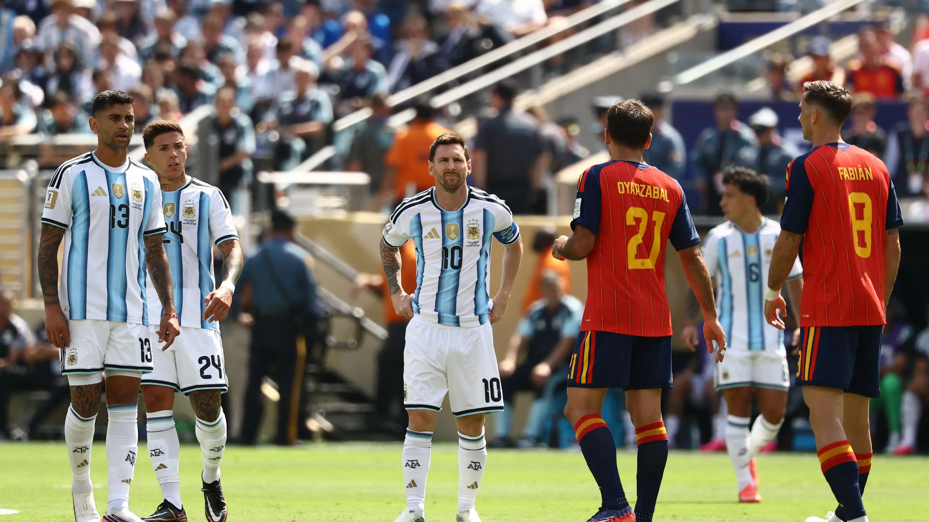 Media Spanyol menjagokan sang juara dunia untuk meraih Ballon d'Or