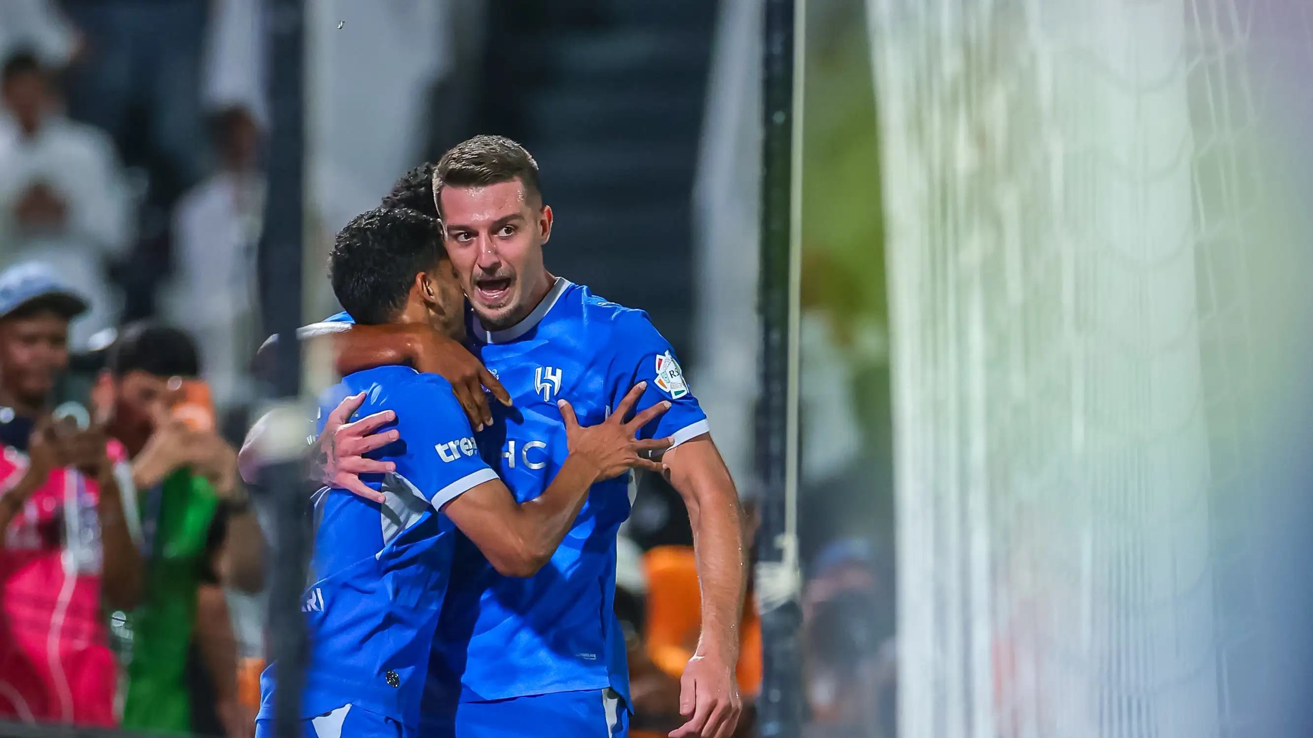 Menuju takhta emas Al-Ahli: Al-Hilal memecahkan rekor sejarahnya di Liga Roshn