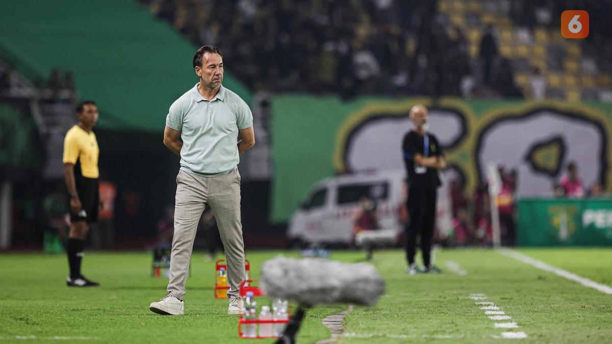 BRI Super League: PSIM Yogyakarta Pecat Pelatih Jean-Paul Van Gastel