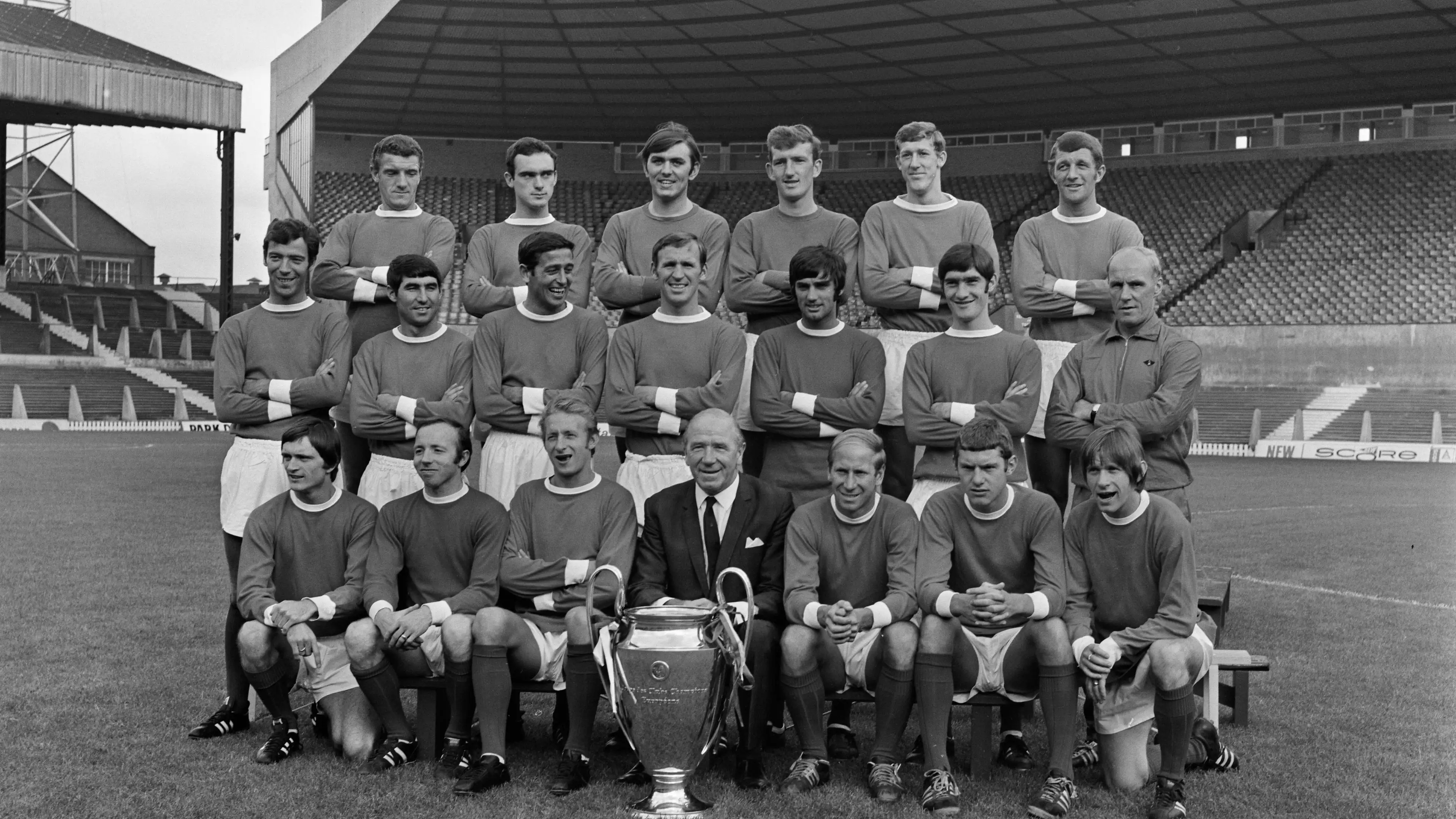 Dua kali juara Eropa: legenda Manchester United dan Arsenal tutup usia