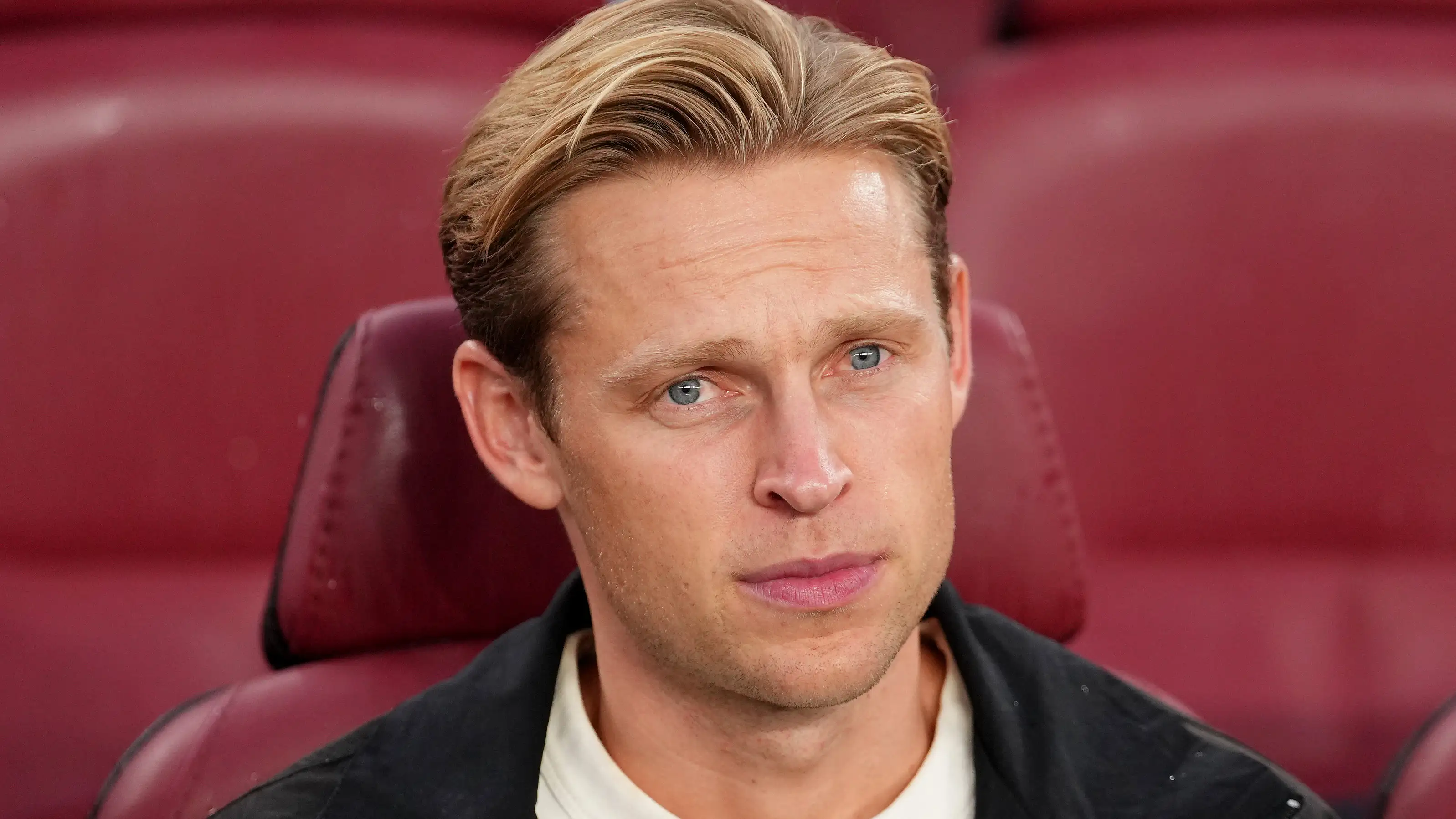 "Saya sudah berkali-kali berbicara dengan Frenkie de Jong soal transfer, tetapi dia benar-benar tidak mau"