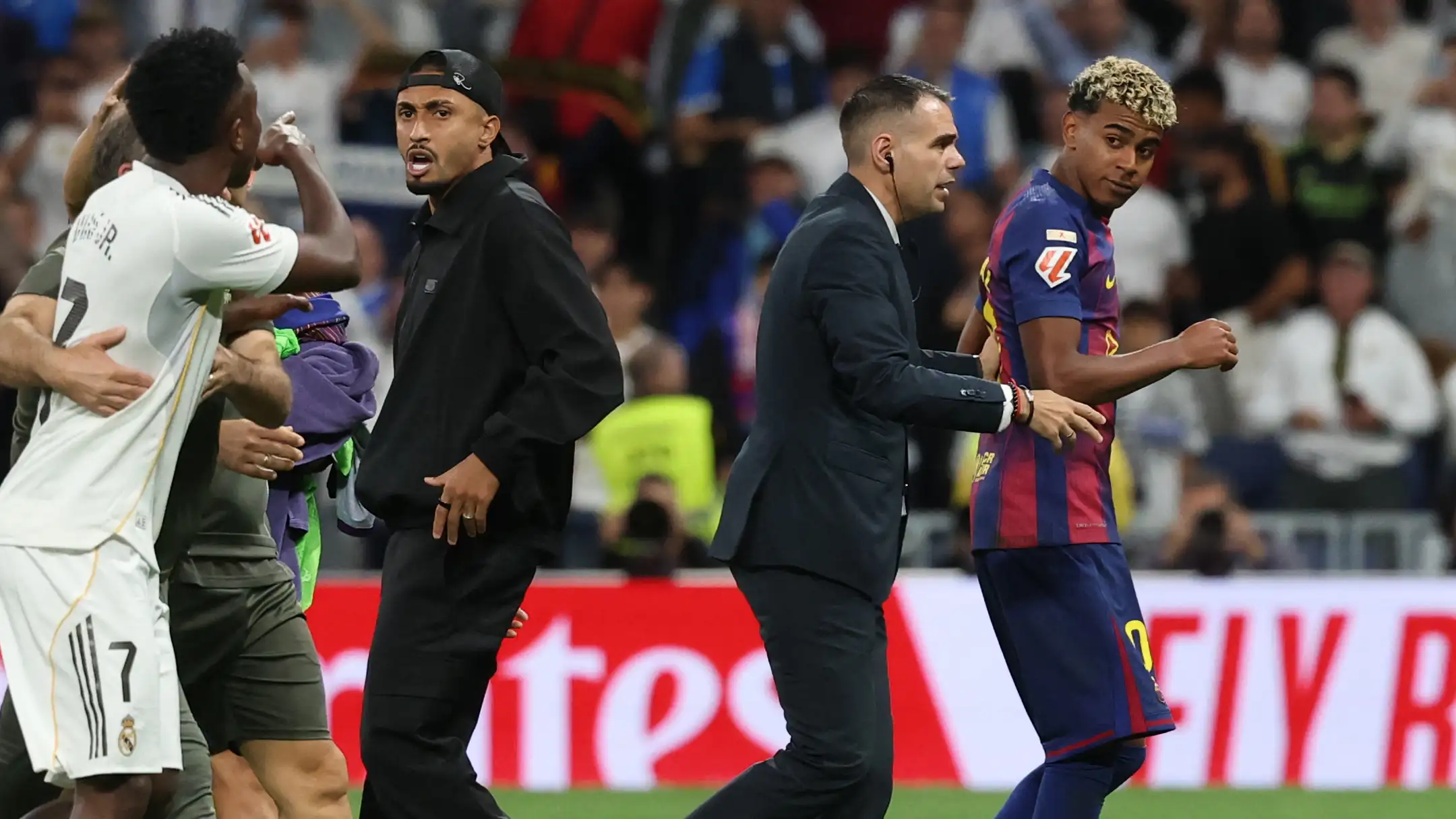 Setelah pernyataan kontroversial dan malam-malam penuh hingar-bingar, Yamal bersiap untuk El Clasico yang istimewa
