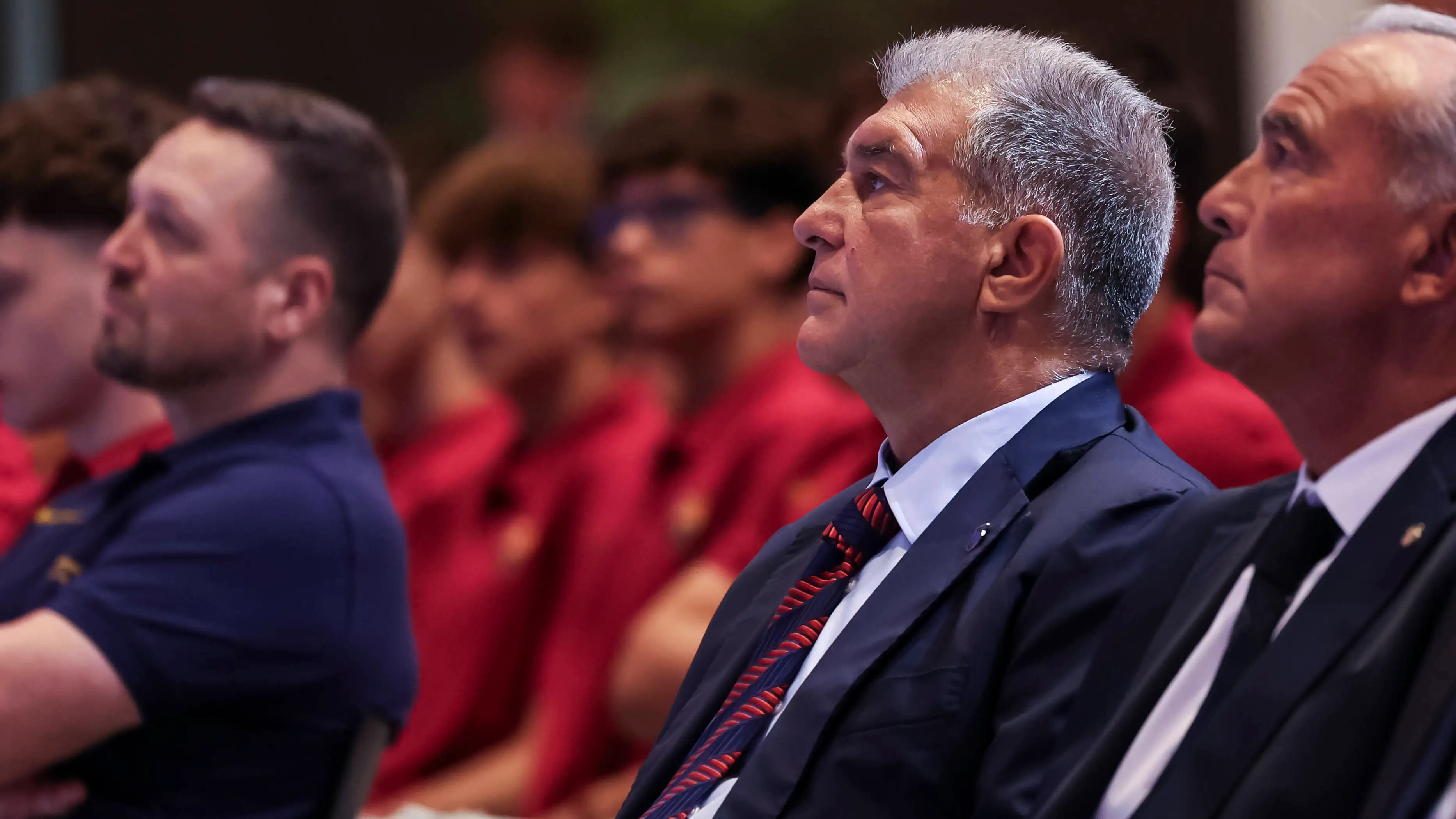 Ke Mana Perginya Satu Miliar? Oposisi Barcelona Buka Berkas Likuiditas dan Mempermalukan Laporta dengan Sepuluh Pertanyaan Panas