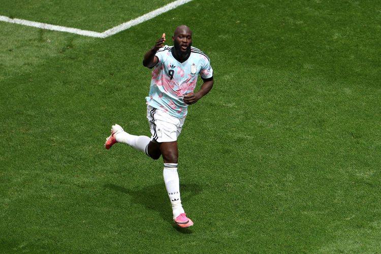 Lukaku Resmi Gabung Fenerbahce Usai Alami Musim Sulit di Napoli