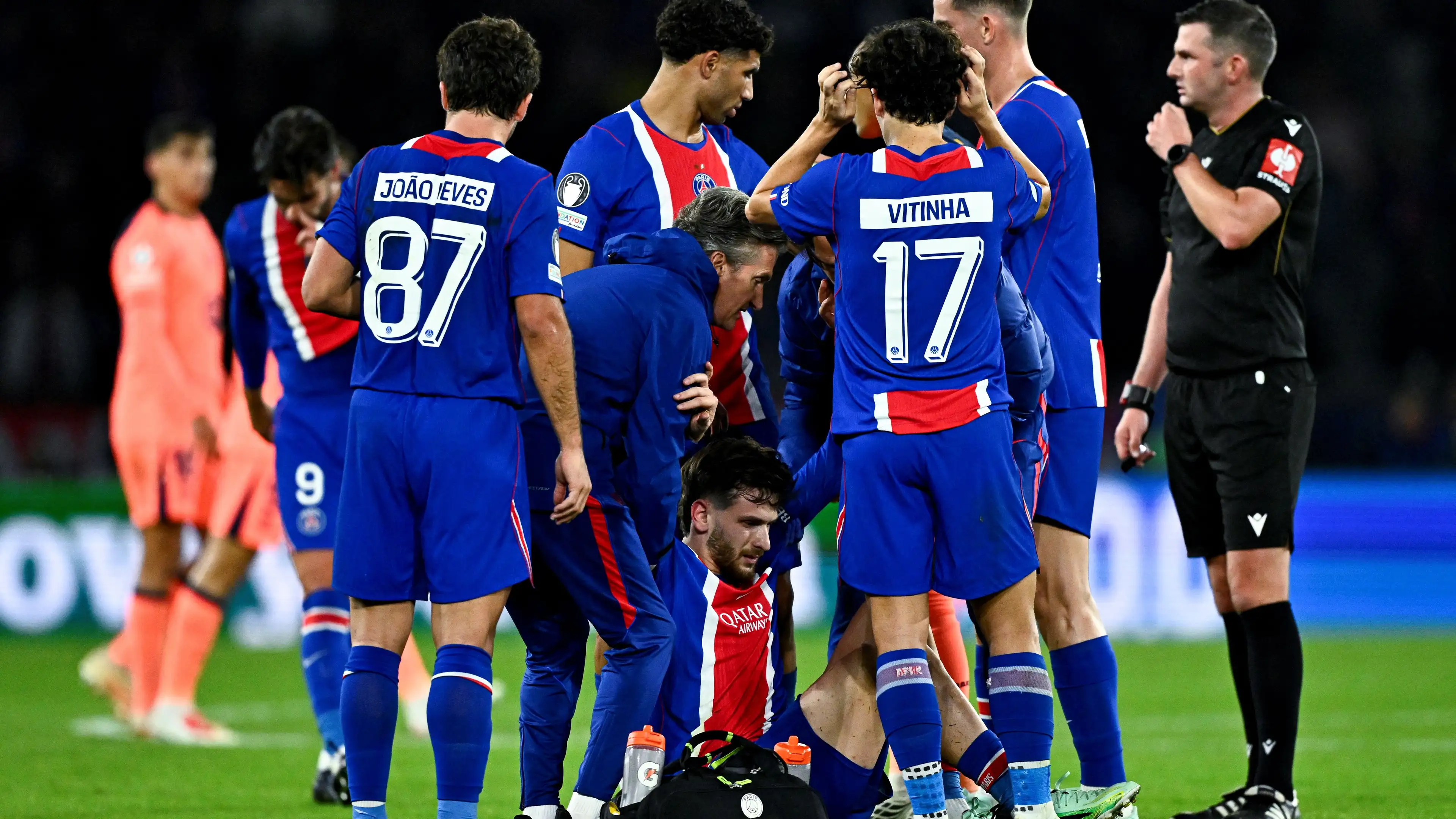 Setelah cedera Kvaratskhelia: Mengapa ligamen anterior cruciate secara khusus menyerang para pesepak bola?