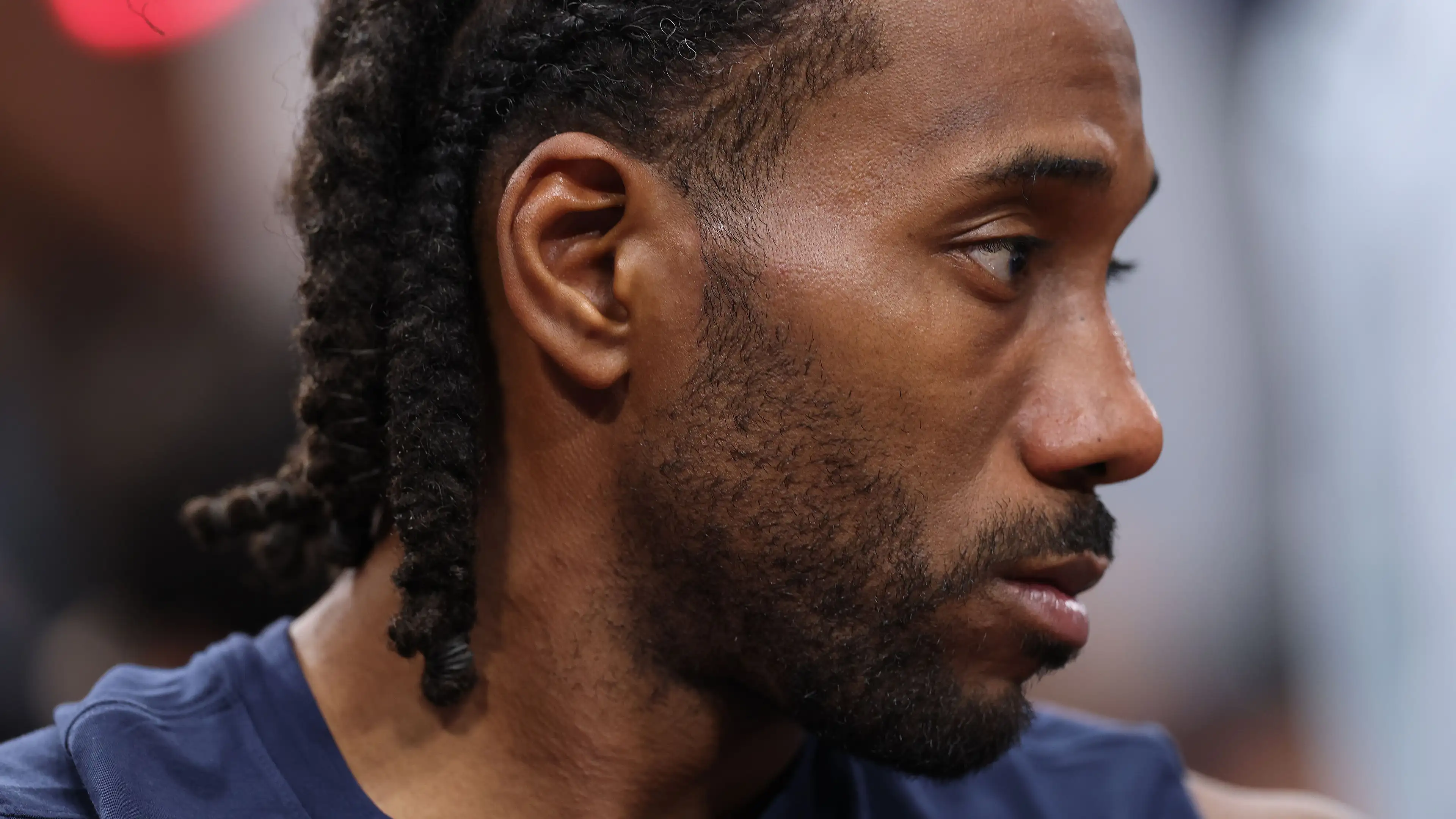 Kesepakatan monster rampung! Kawhi Leonard kembali ke Toronto meski ada skandal batas gaji