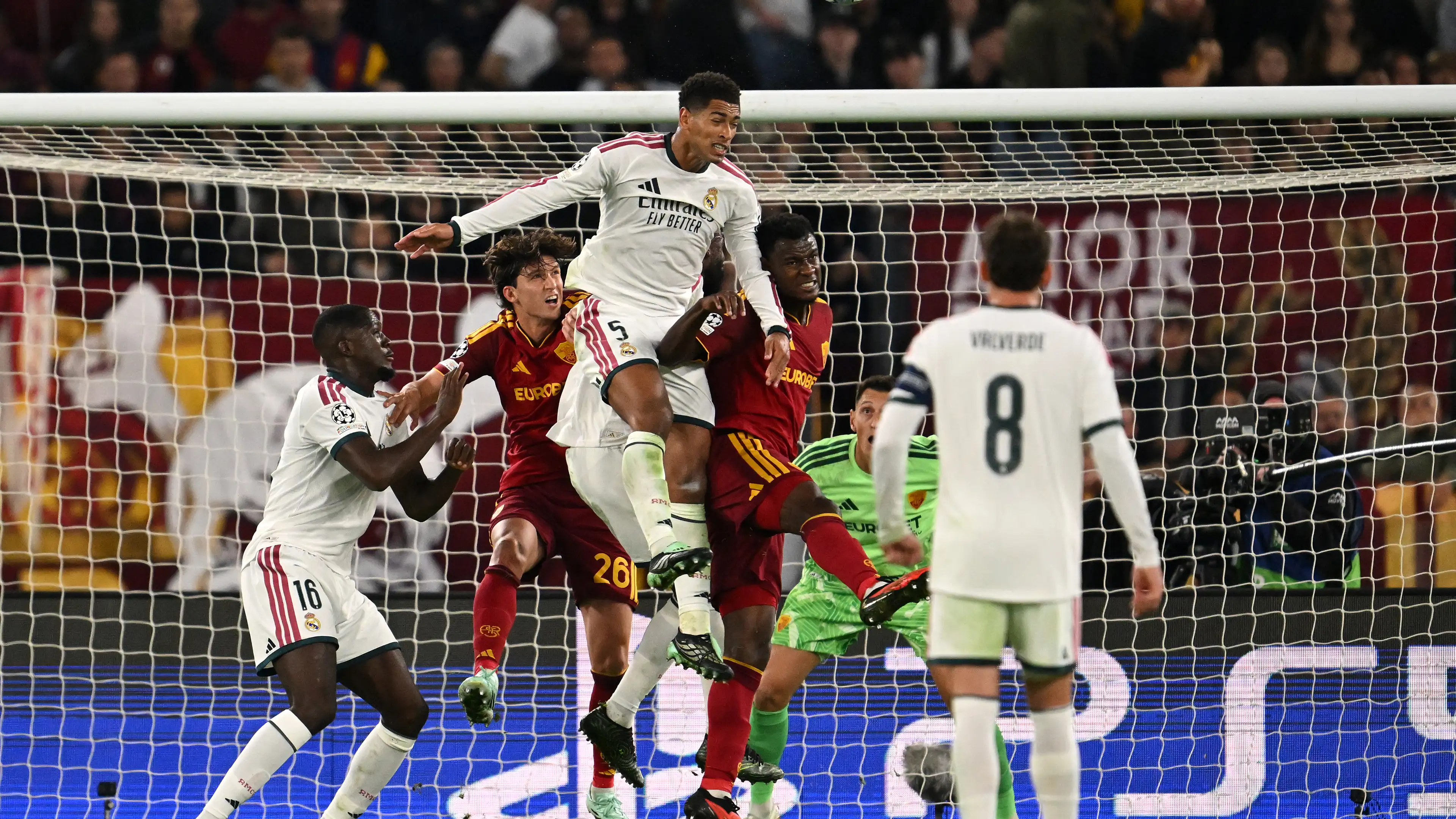 Sepak bola menyerang dalam wujud terbaiknya: bagaimana pekan kedua mencatatkan sejarah di Liga Champions?