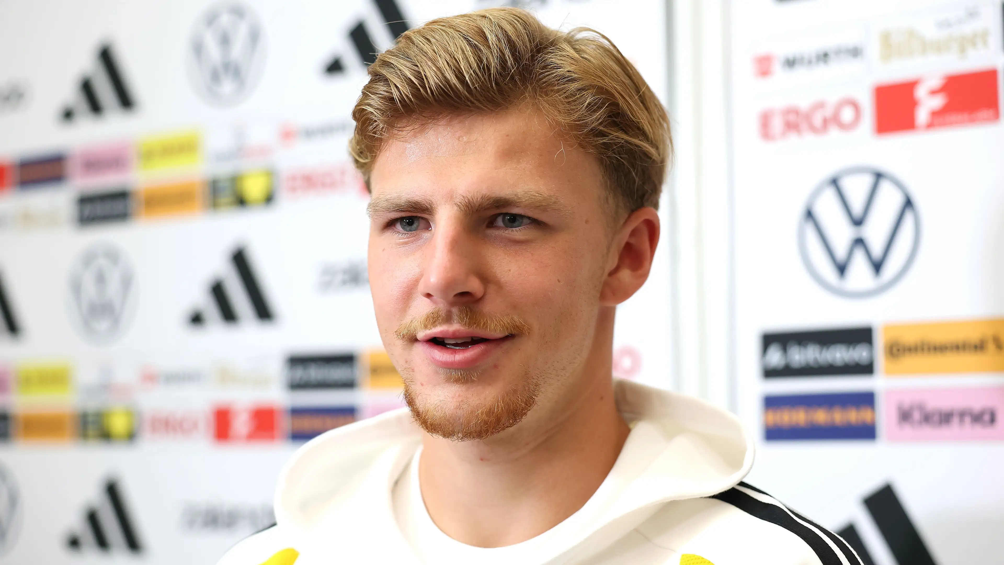 Persaingan untuk Real Madrid? Dua klub raksasa dunia lainnya dikabarkan memantau Finn Jeltsch dalam laga Liga Champions VfB Stuttgart