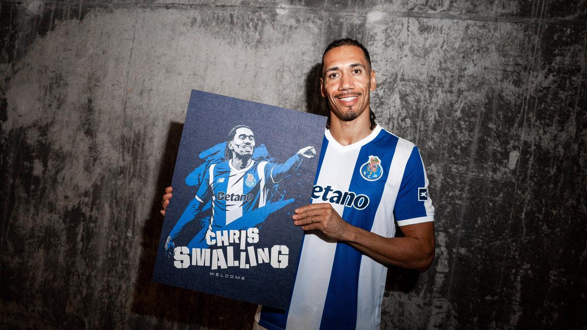 Masih Ingat Chris Smalling yang Dulu Bermain untuk MU?