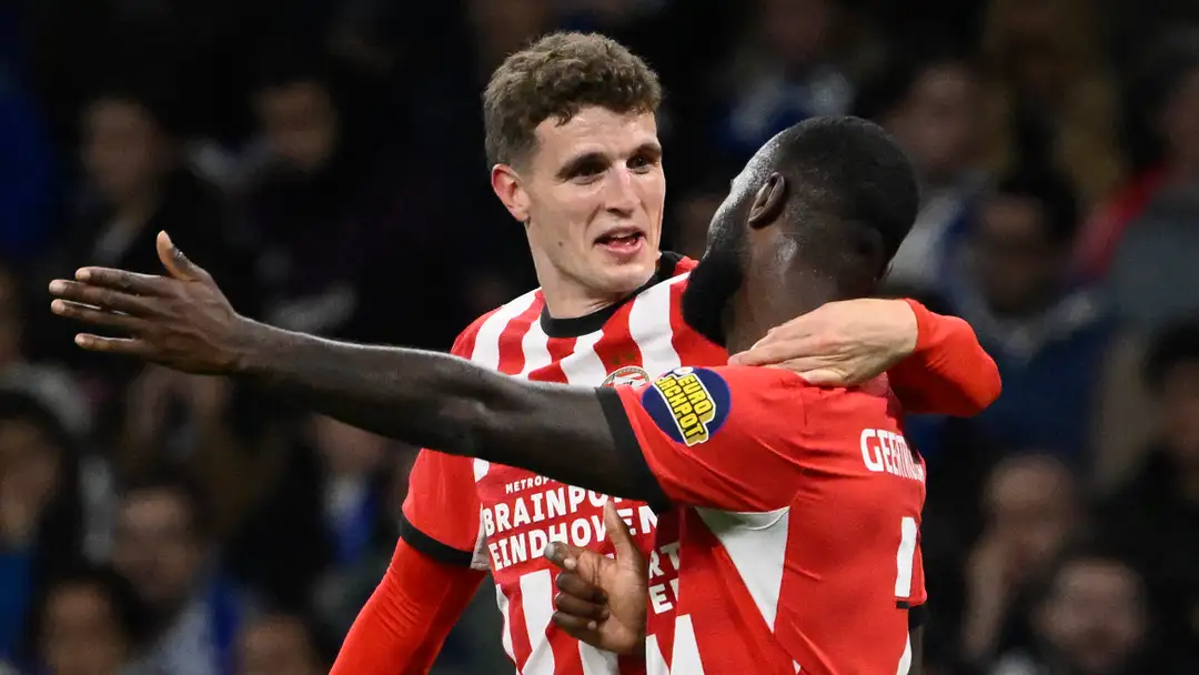 PSV tunjukkan karakter di Porto dan raih kemenangan pertama di Liga Champions