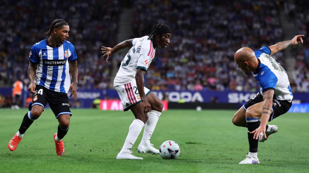 Luis Figo Minta Fans Real Madrid Bersabar dengan Yan Diomande
