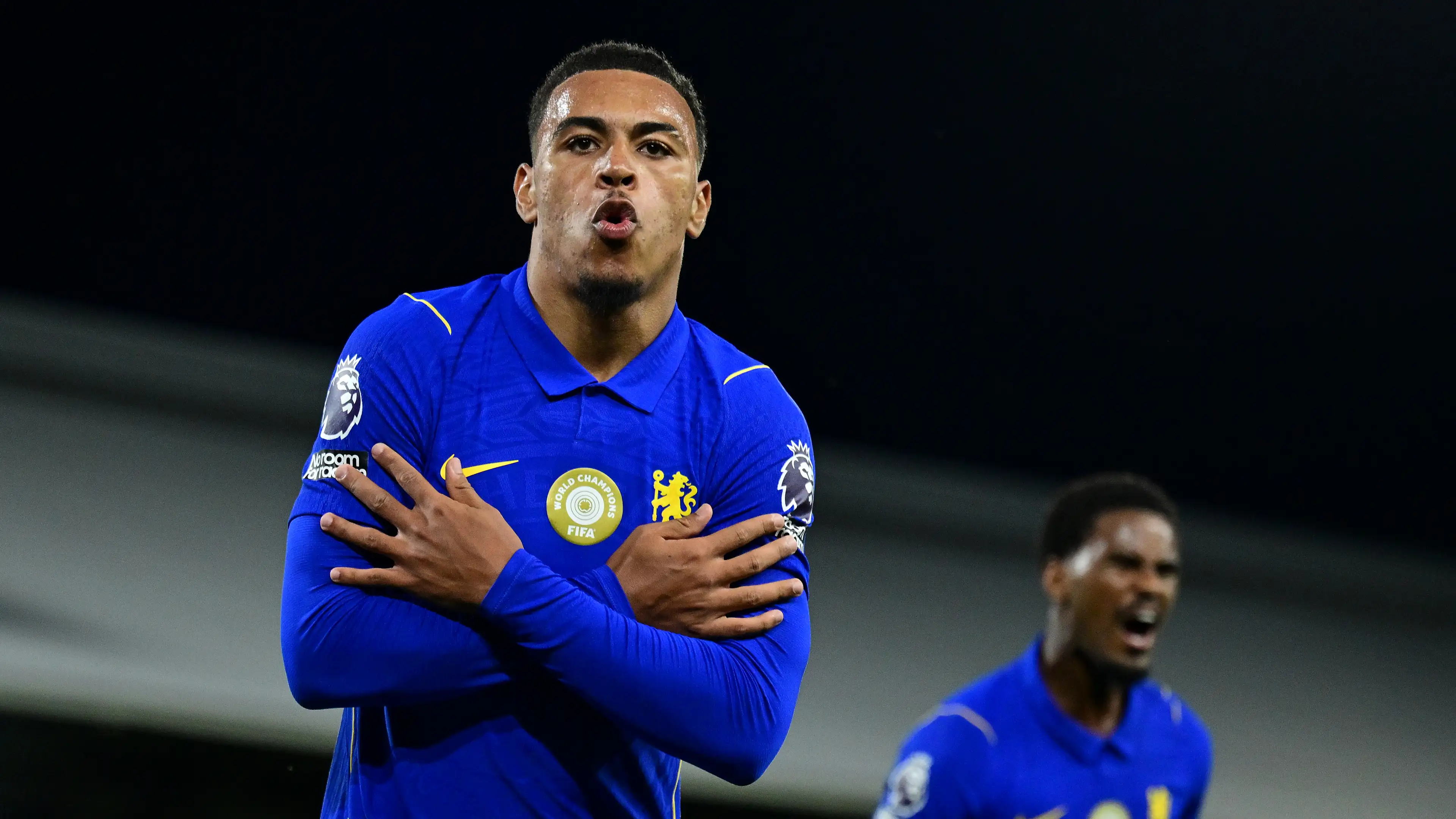 Awal yang luar biasa: Rogers masuk sejarah Chelsea lewat pintu besar