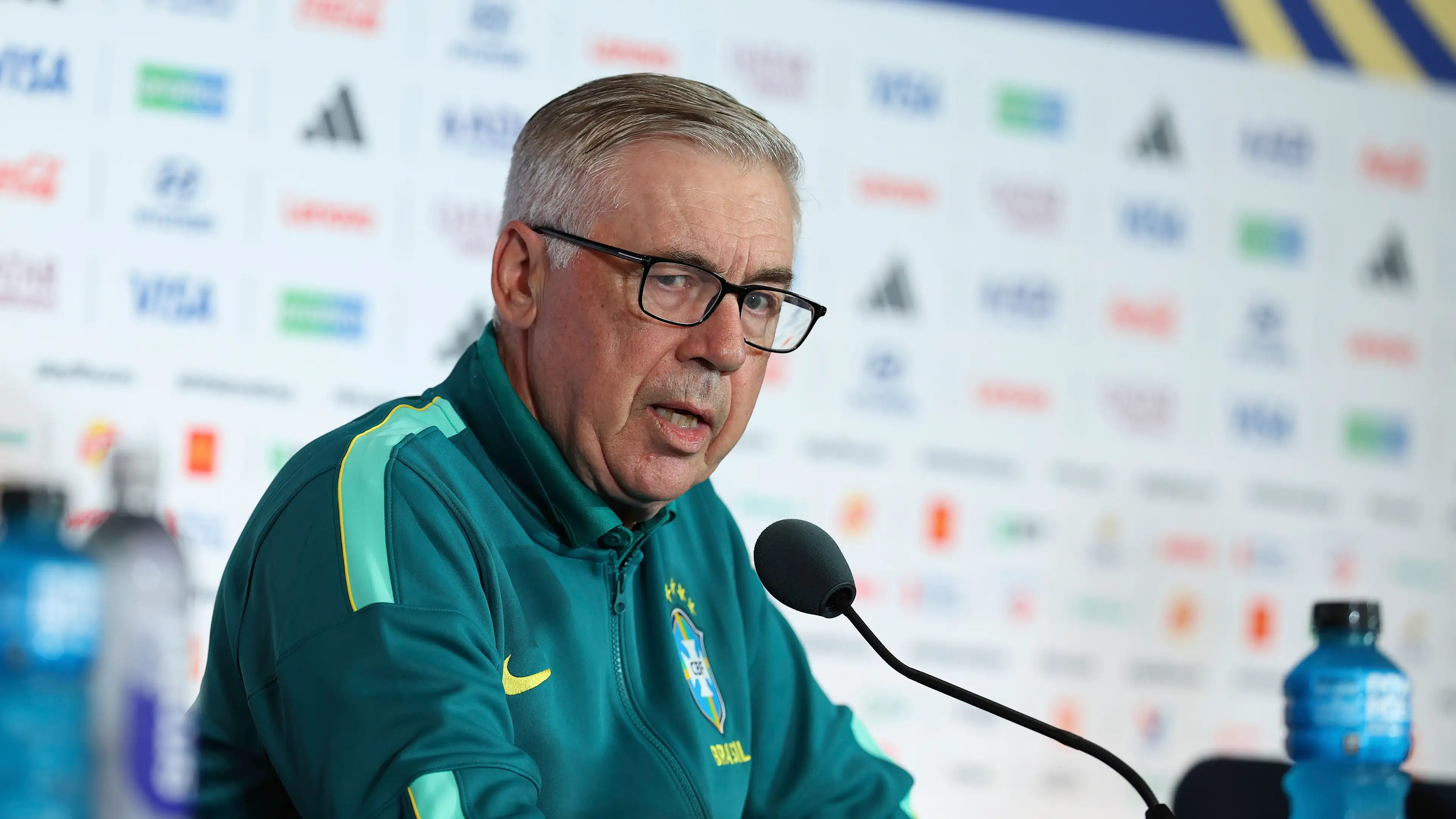 Di media Catalunya: Ancelotti kembali menghukum Barcelona