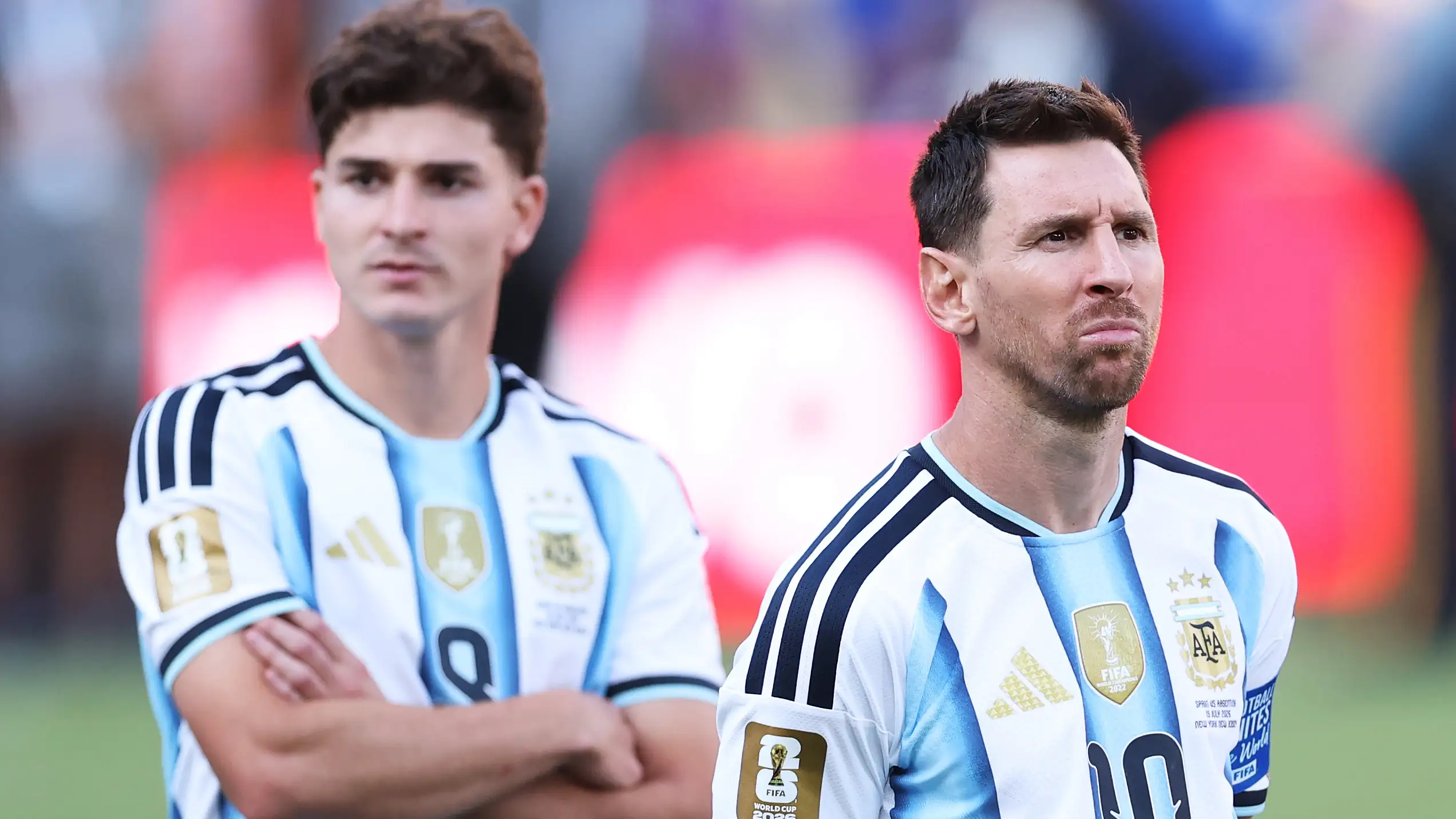 Rekaman baru: kata-kata wasit final Piala Dunia kepada Messi memicu kemarahan suporter Spanyol