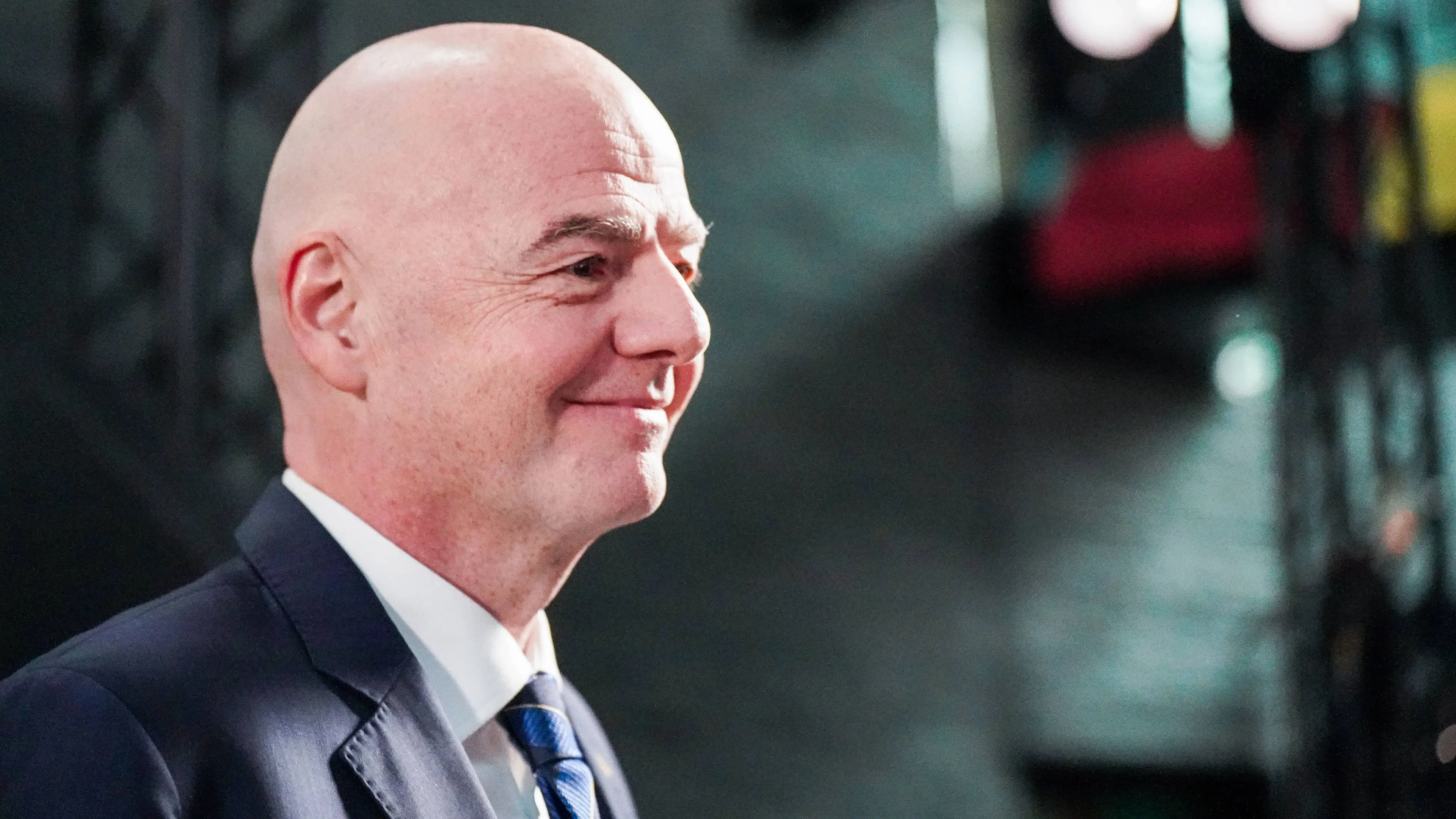 Skandal baru: 'Infantino mengatur promosi raksasa untuk selingkuhan rahasianya'