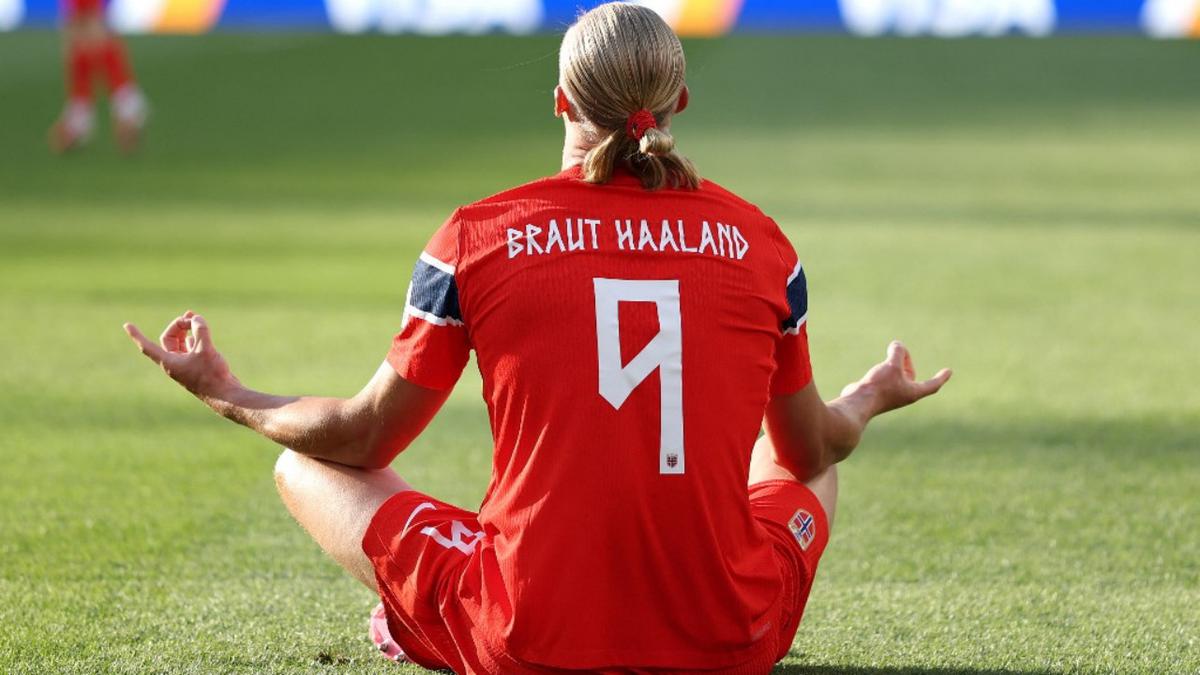 Catat Brace ke Gawang Denmark di UEFA Nations League, Erling Haaland Lewati Ronaldo dan Zlatan