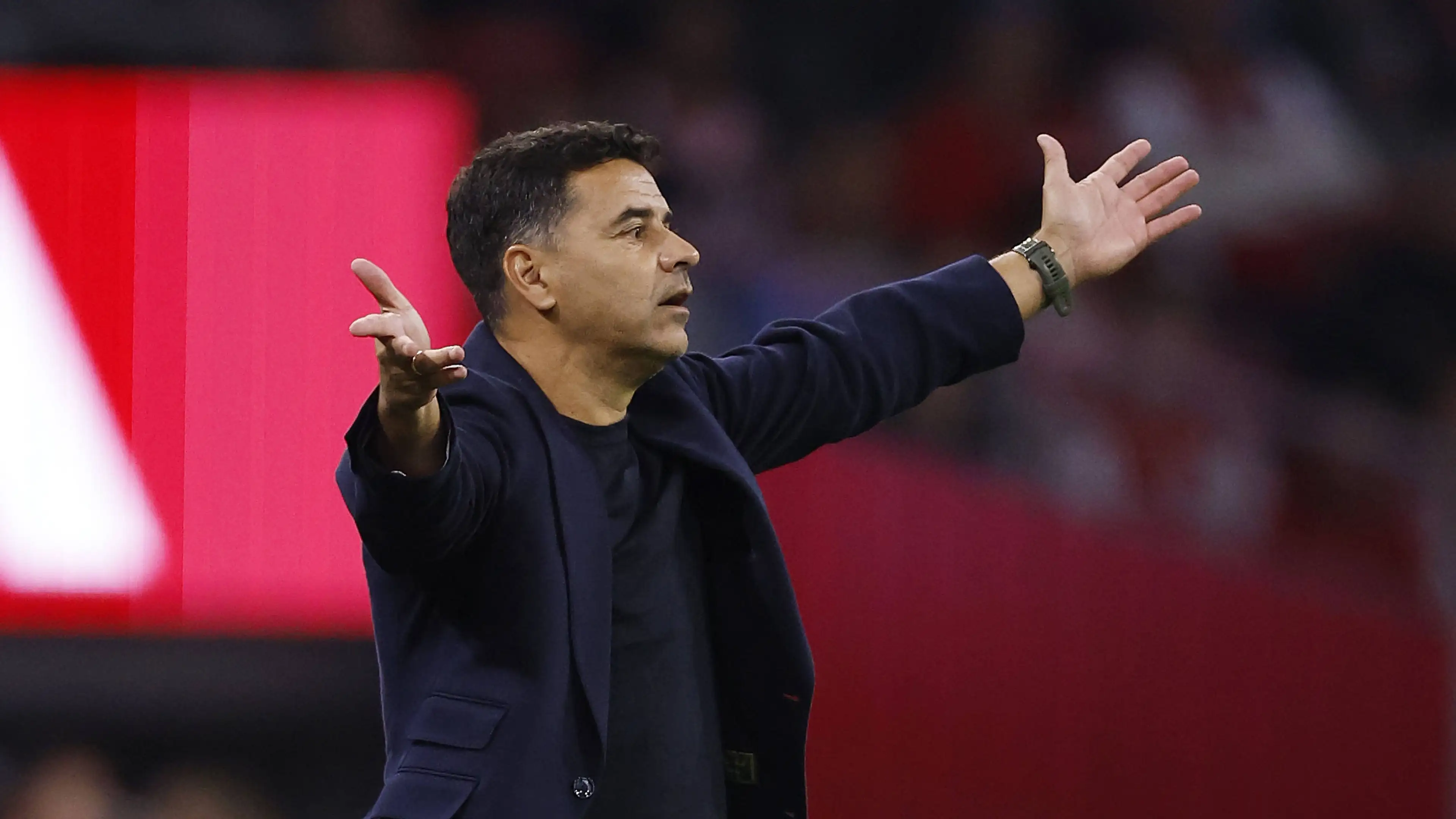 Perkiraan susunan pemain Ajax: Míchel tidak mempertahankan tim yang menang 5-1