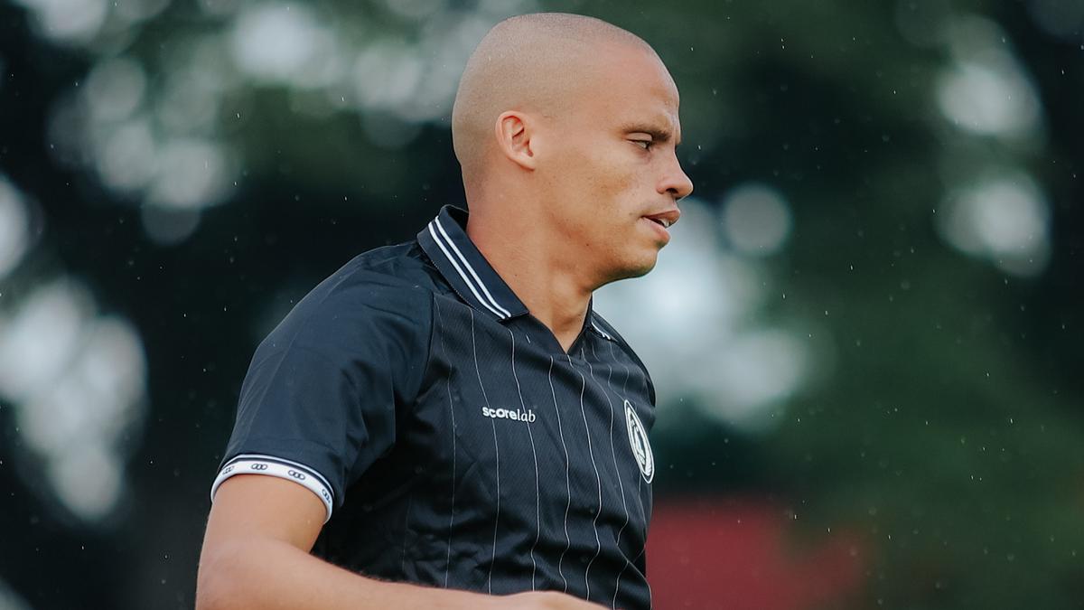 Cleberson Souza  dan Perjalanan Emosionalnya Bersama PSS Sleman